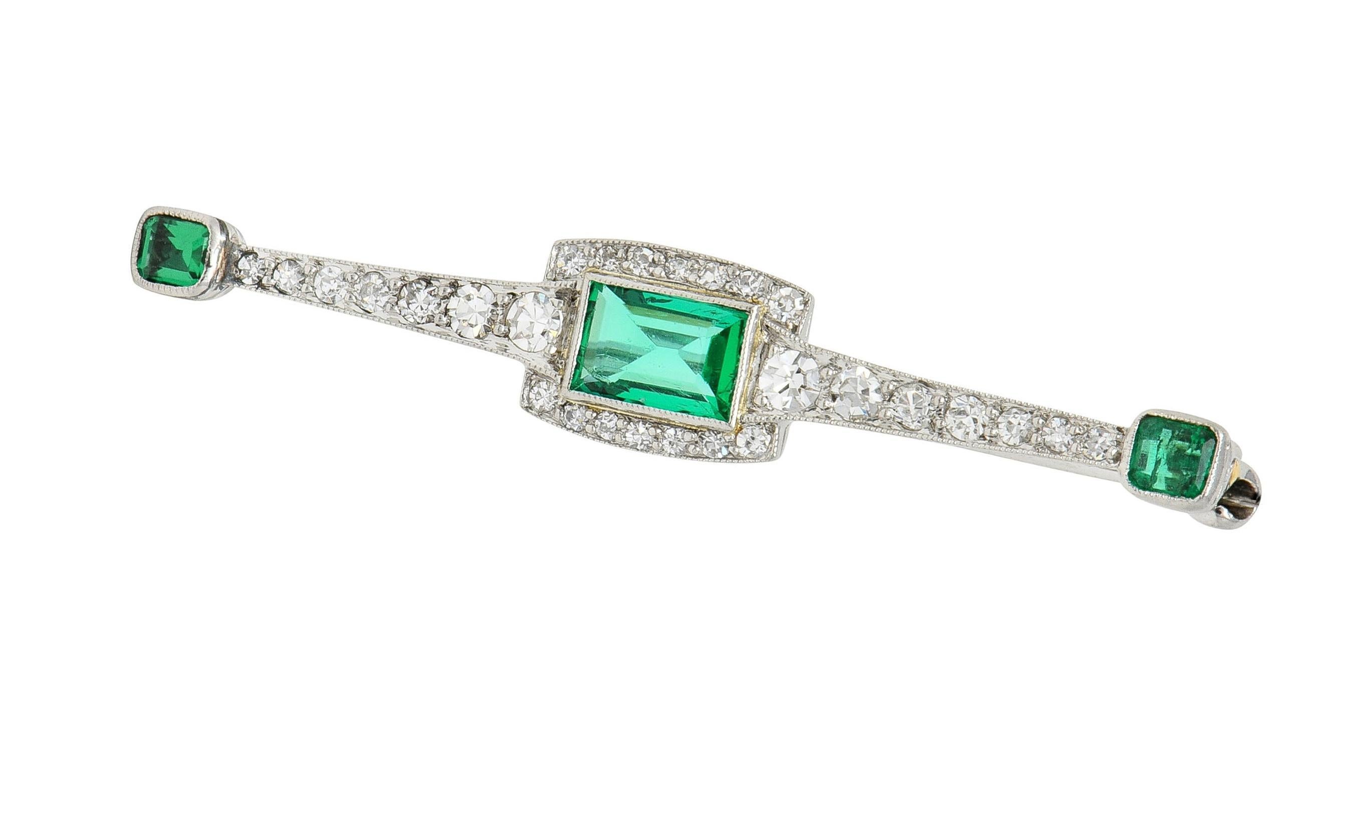 Dreicer & Co. Art Deco 1.49 CTW Emerald Diamond Platinum Antique Bar Brooch 3