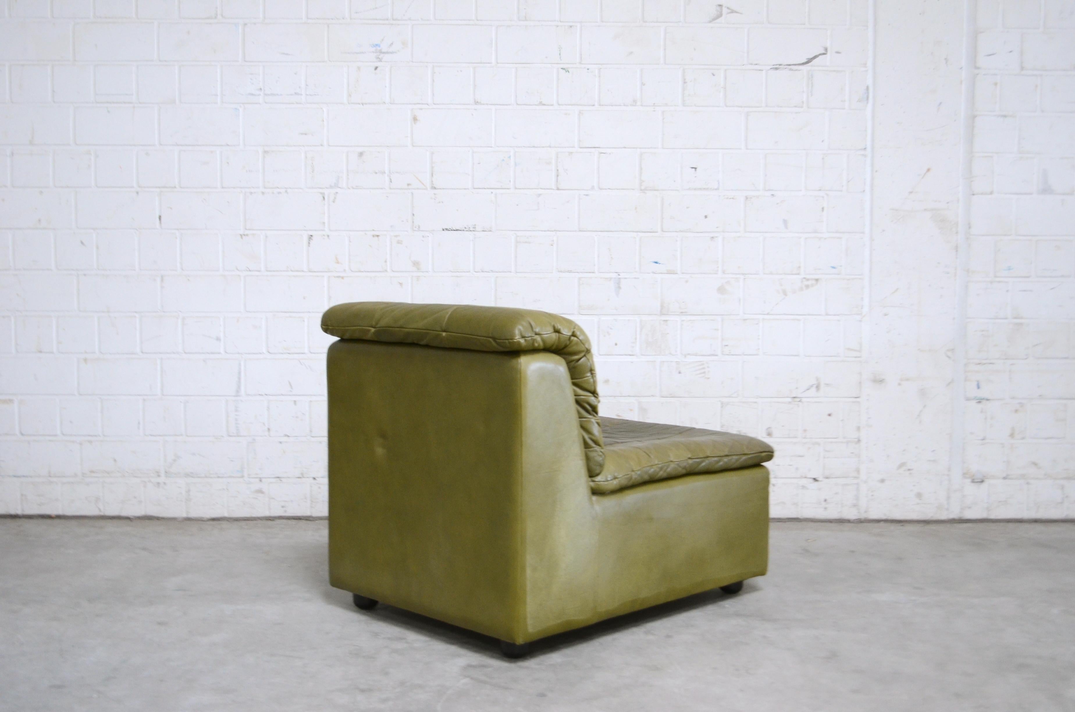 Dreipunkt International Leather Patchwork Sofa Module Olive Green In Good Condition In Munich, Bavaria