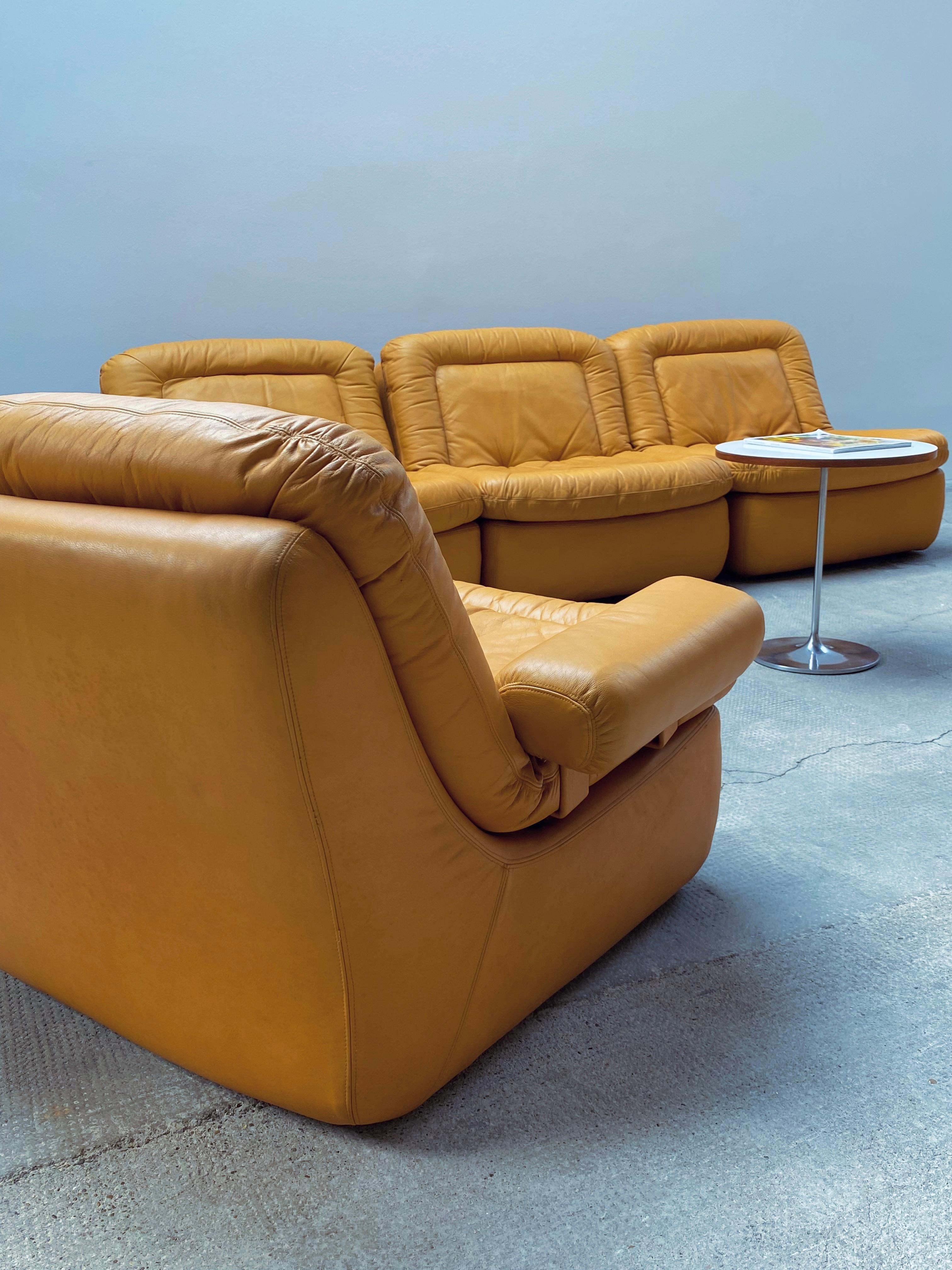 Dreipunkt Modular Lounge Sessel Sofa Sitzgruppe Leder gelb, Deutschland 1970 Bon état - En vente à Reutlingen, DE