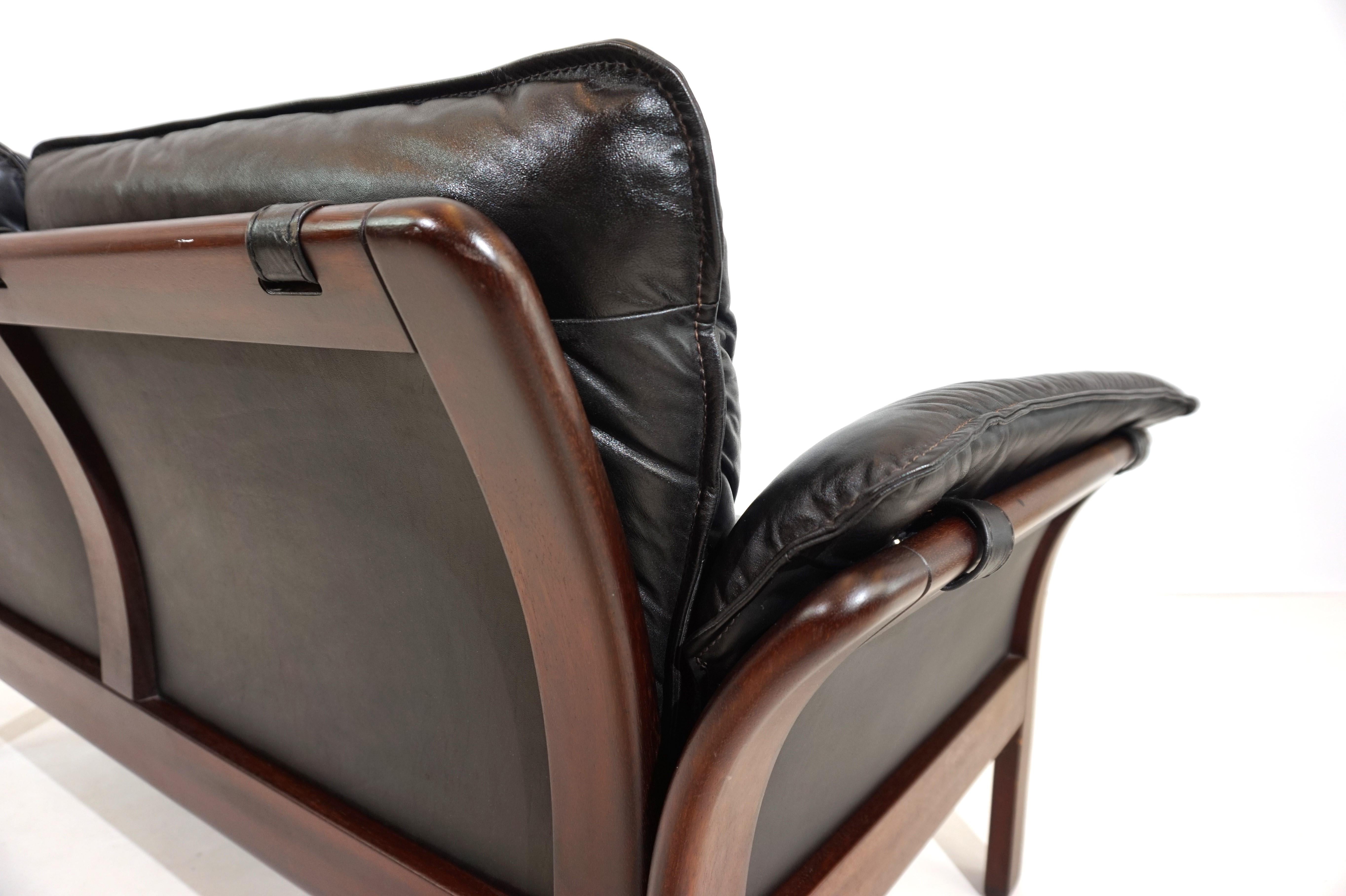 Dreipunkt Scala 2 seater leather sofa 5