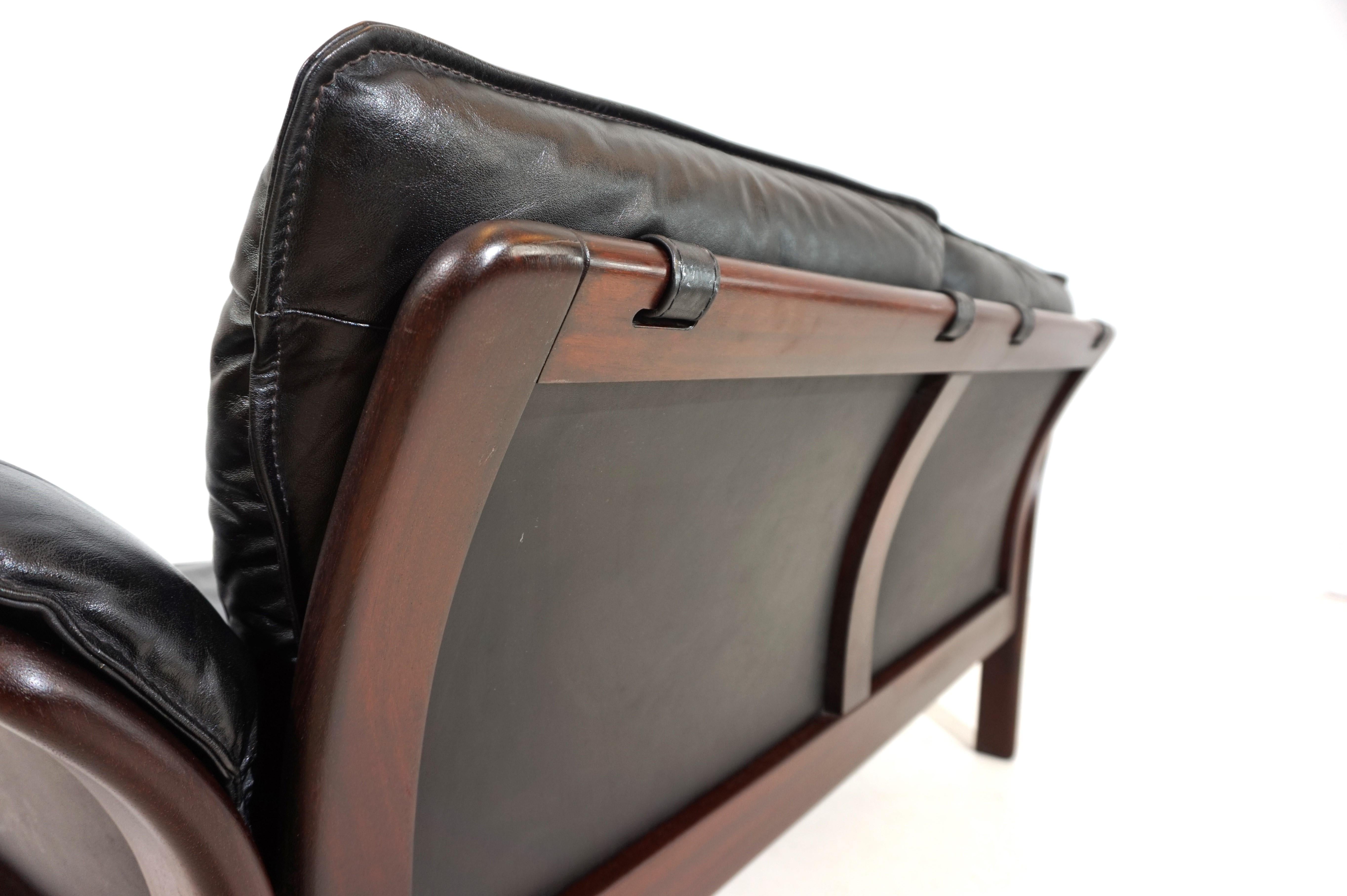 Late 20th Century Dreipunkt Scala 2 seater leather sofa