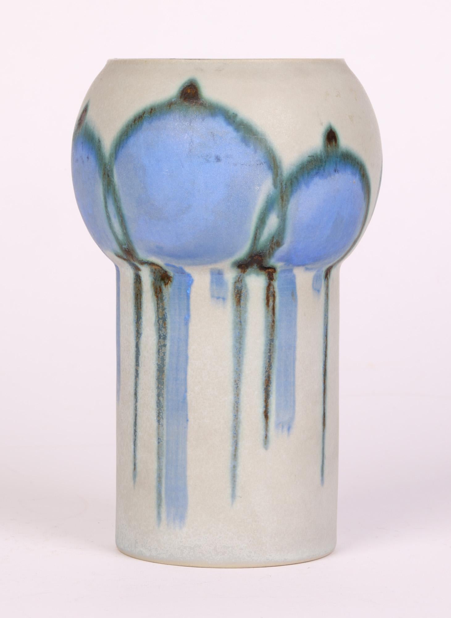 Drejar Gruppen for Rörstrand Swedish Stylized Modern Ceramic Vase, 1973 In Good Condition For Sale In Bishop's Stortford, Hertfordshire