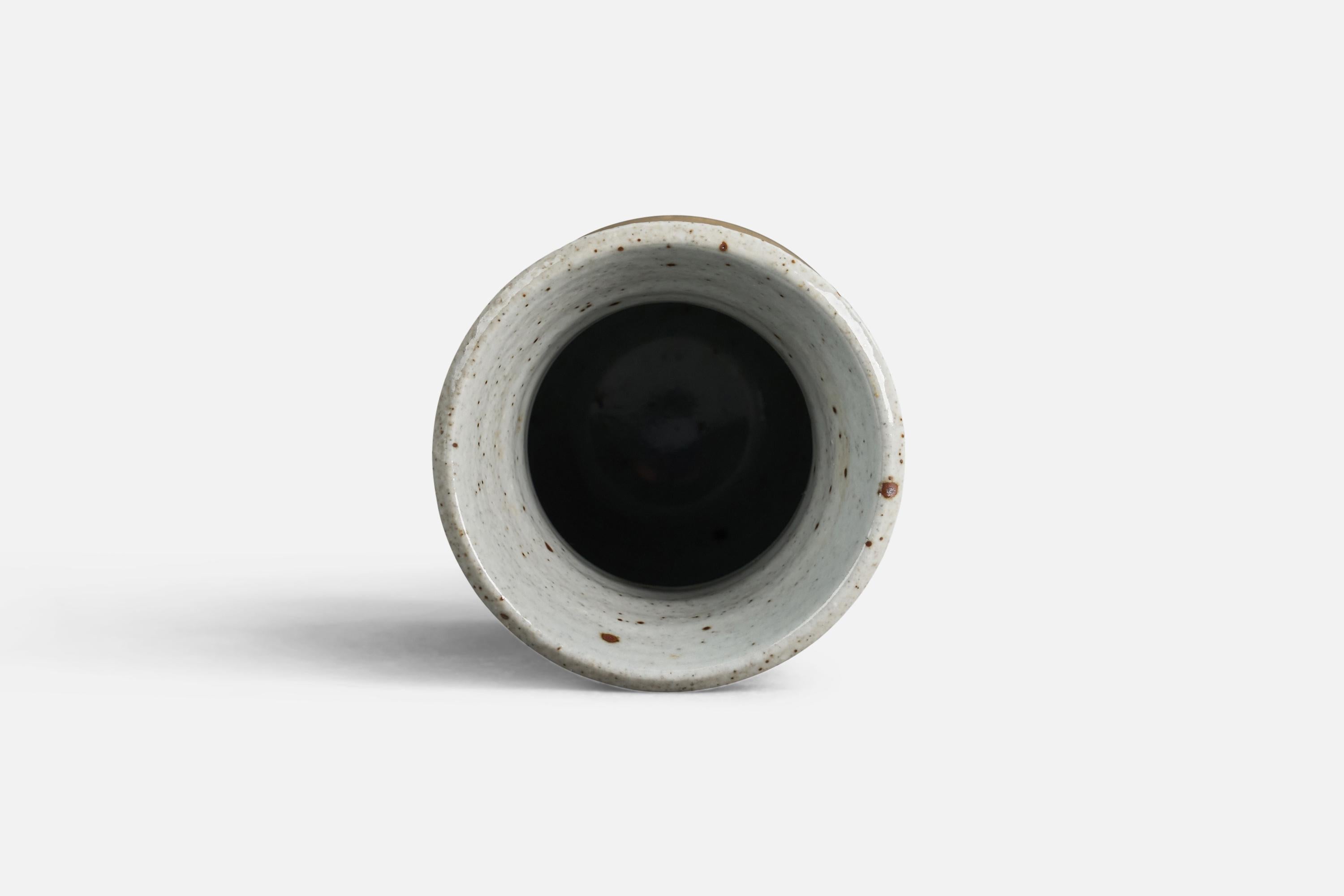 A stoneware vase designed by Drejargruppen and produced by Rörstrand, Sweden, 1960s.