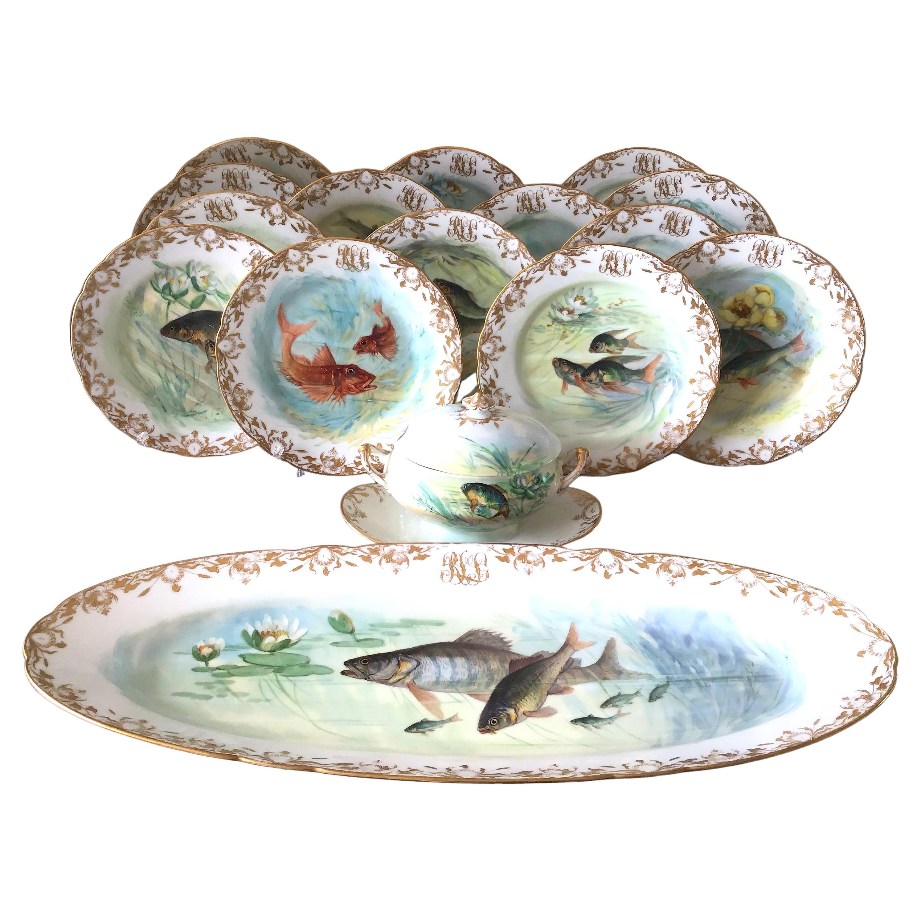 Dresden Ambrosius Lamm Dinner Fish Set Service for 14 Hand Painted, Ca 1930 For Sale