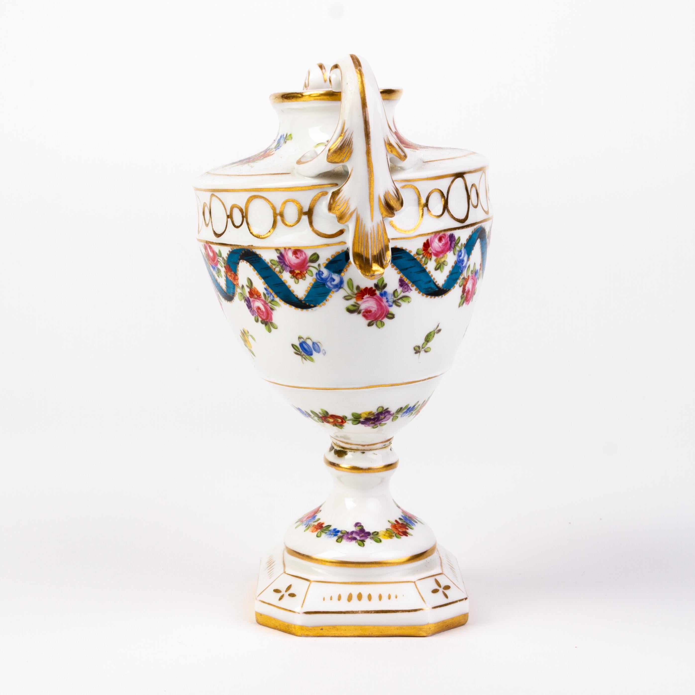 20th Century Dresden Fine German Porcelain Art Nouveau Urn Vase  For Sale