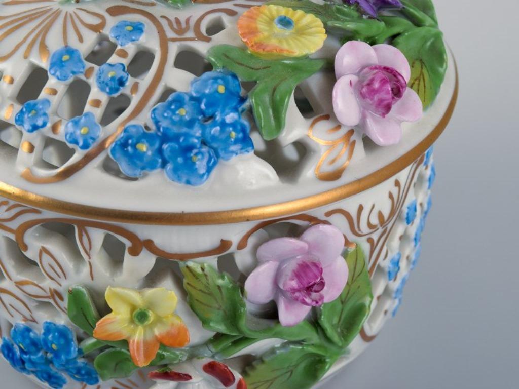 Porcelain Dresden, Germany, openwork porcelain jar with flowers in relief.  For Sale
