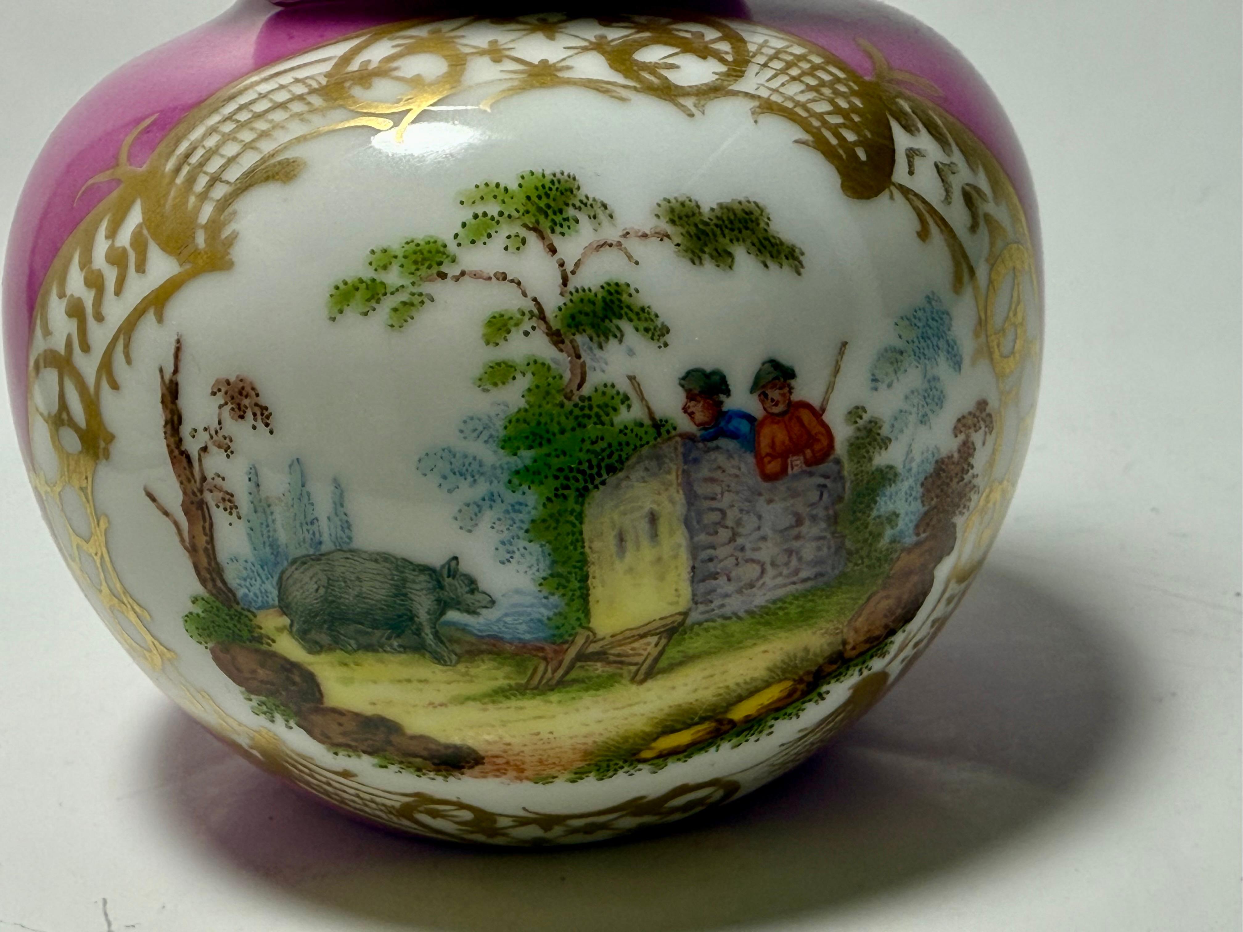 Fine XIX secolo Dresda Helena Wolfsohn, 1879- 1881, vaso antico in vendita