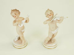 Dresden Porcelain Figurines Depicting 2 Music Playing Cherubs by Carl Thieme