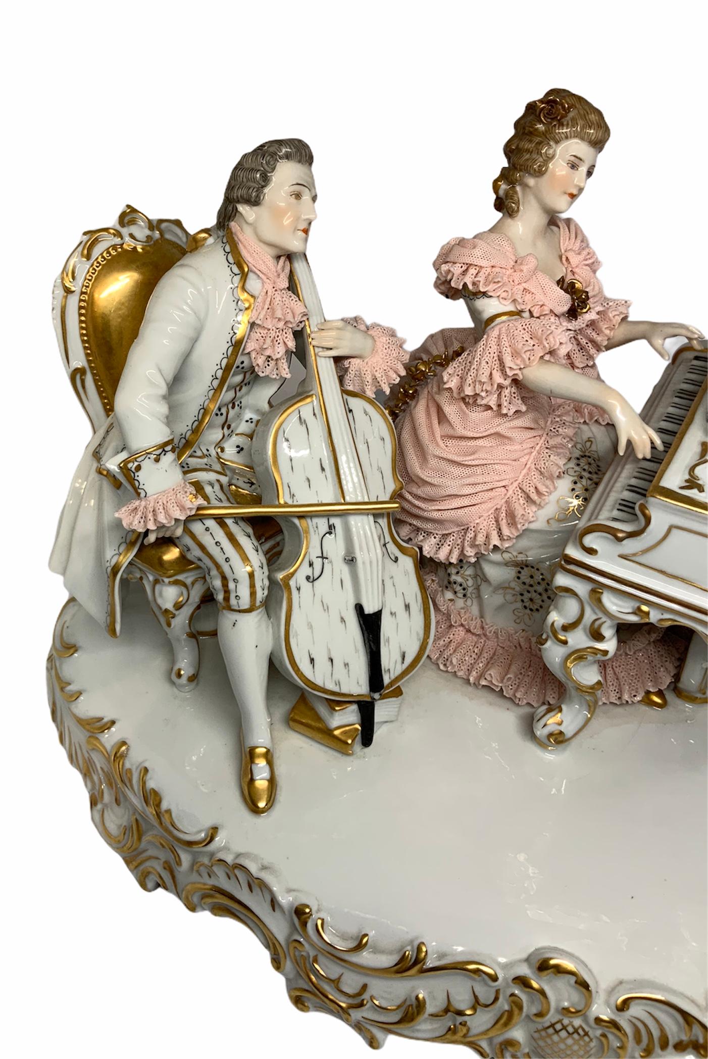 musician figurines
