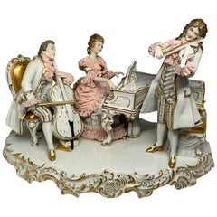 Porcelaine de Dresde représentant un trio de musiciens