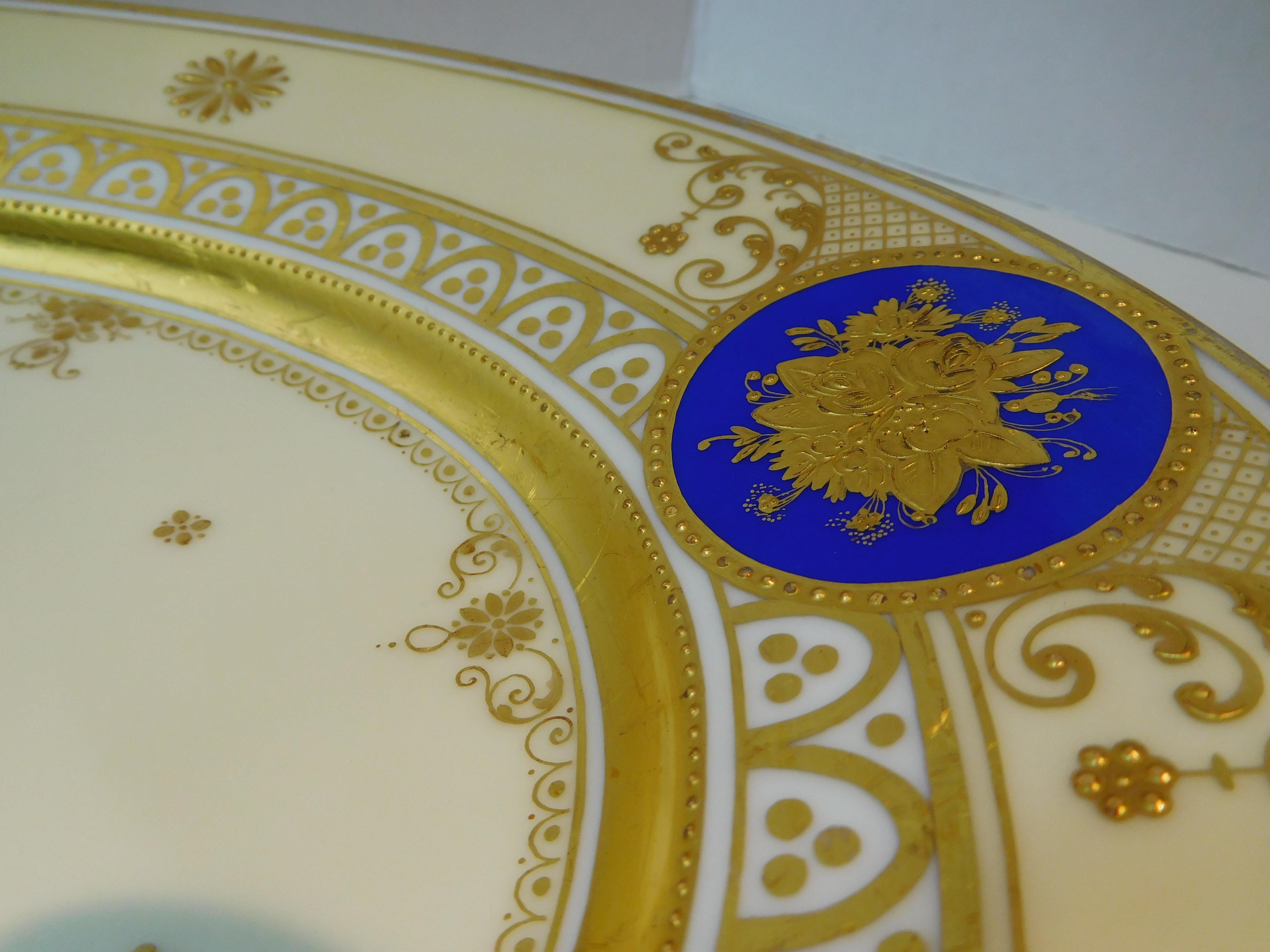 Dresden Porcelain Platter with Gold Incrustation by Ambrosius Lamm, circa 1900 2