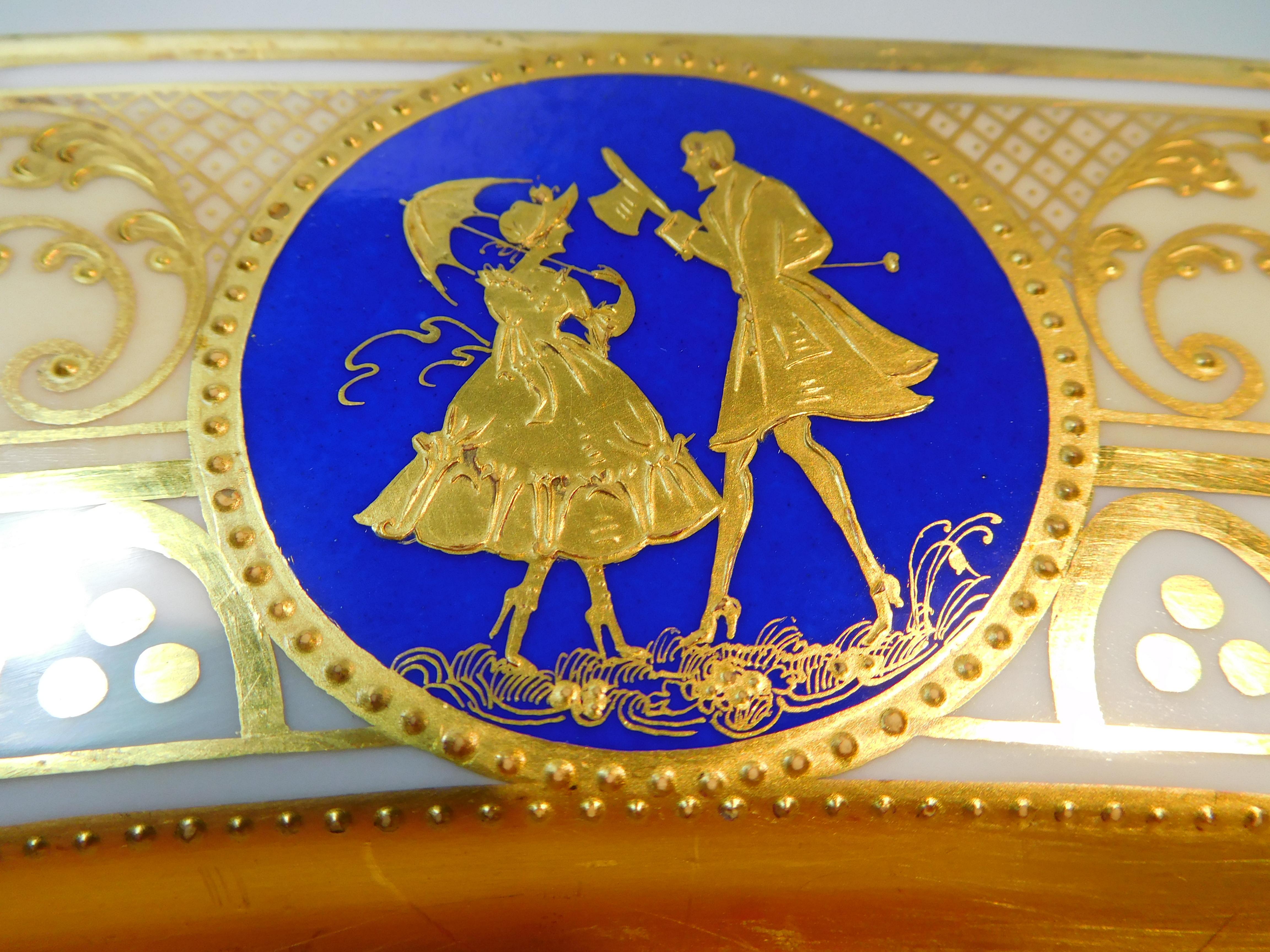 Gilt Dresden Porcelain Platter with Gold Incrustation by Ambrosius Lamm, circa 1900