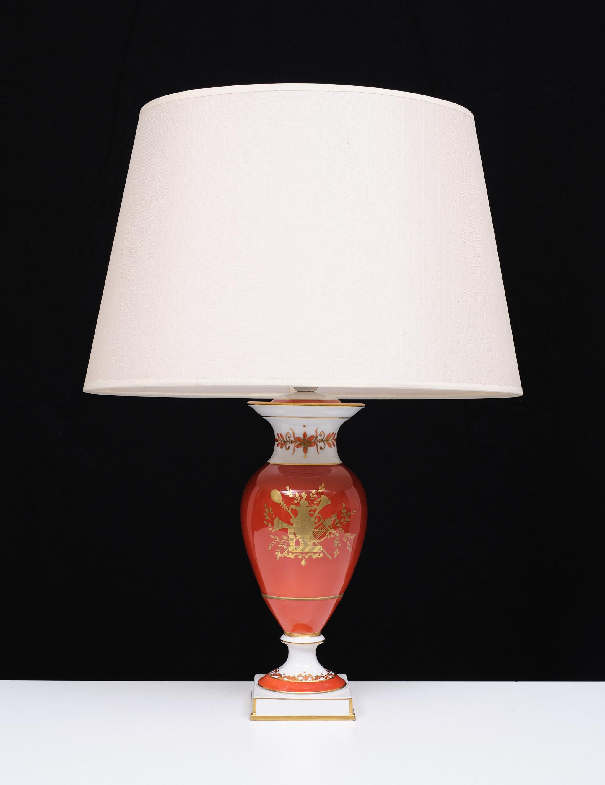 Victorien Lampe de table Dresden Porcelain 1910 Allemagne  en vente