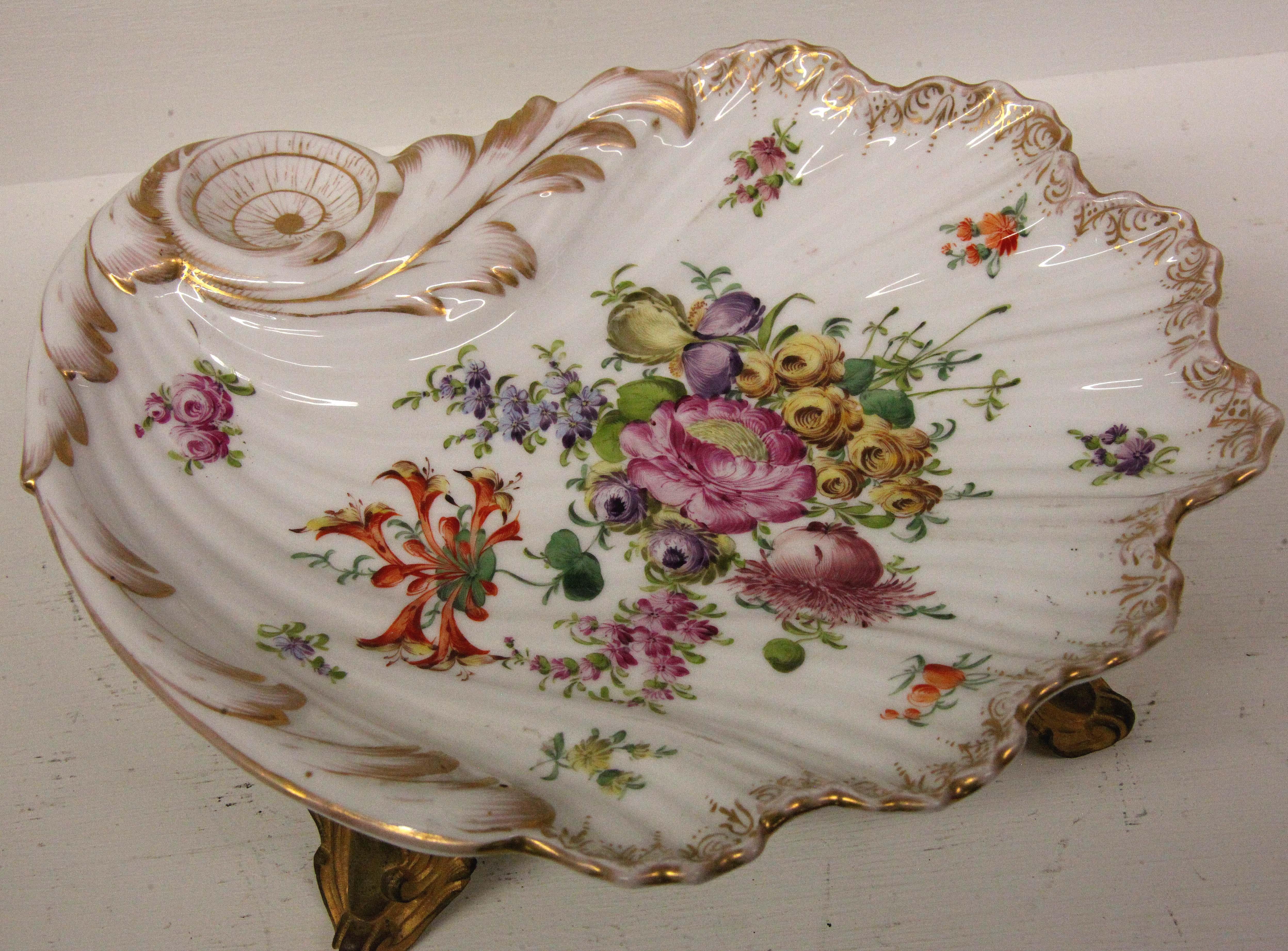 Dresden Serving Dish with Gilt Base For Sale 3