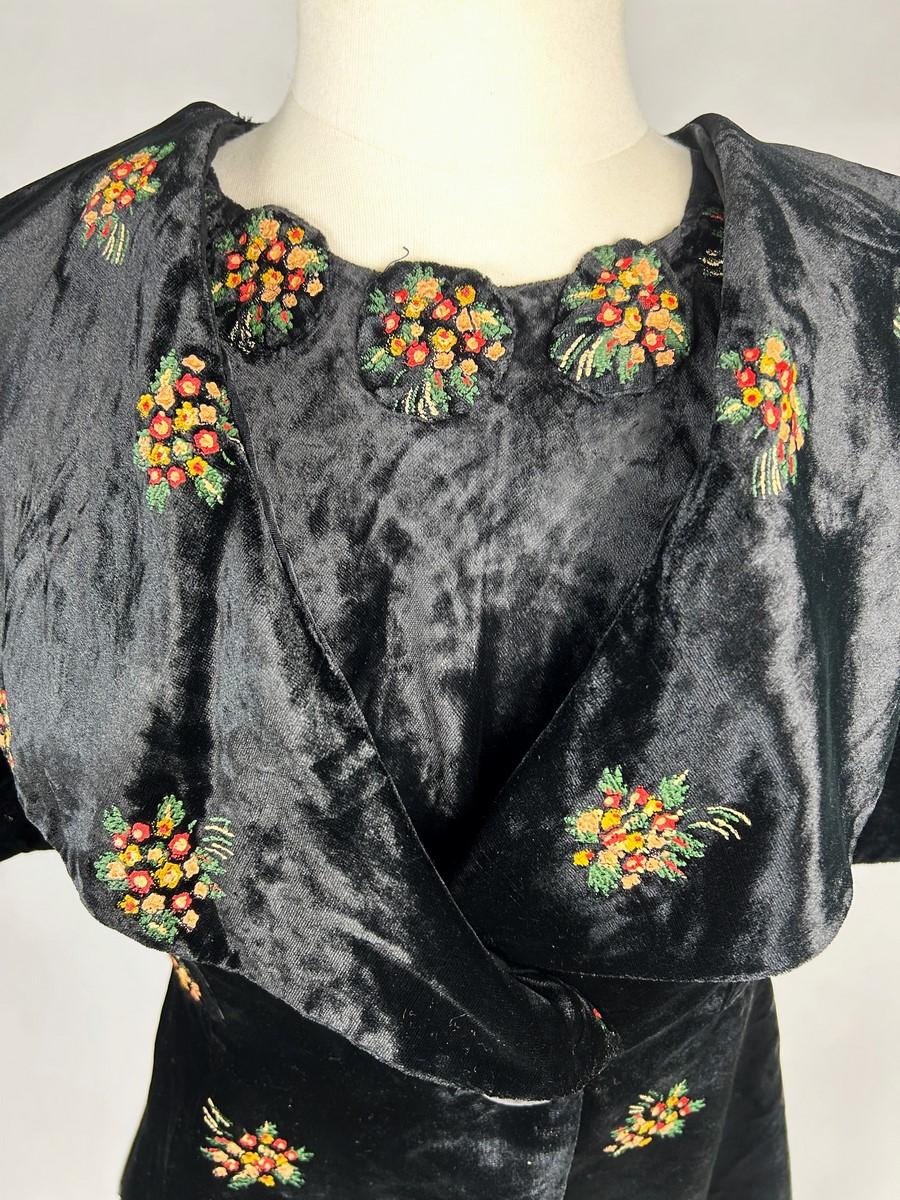 Dress and bolero in painted silk black velvet  - France Circa 1940 In Good Condition For Sale In Toulon, FR