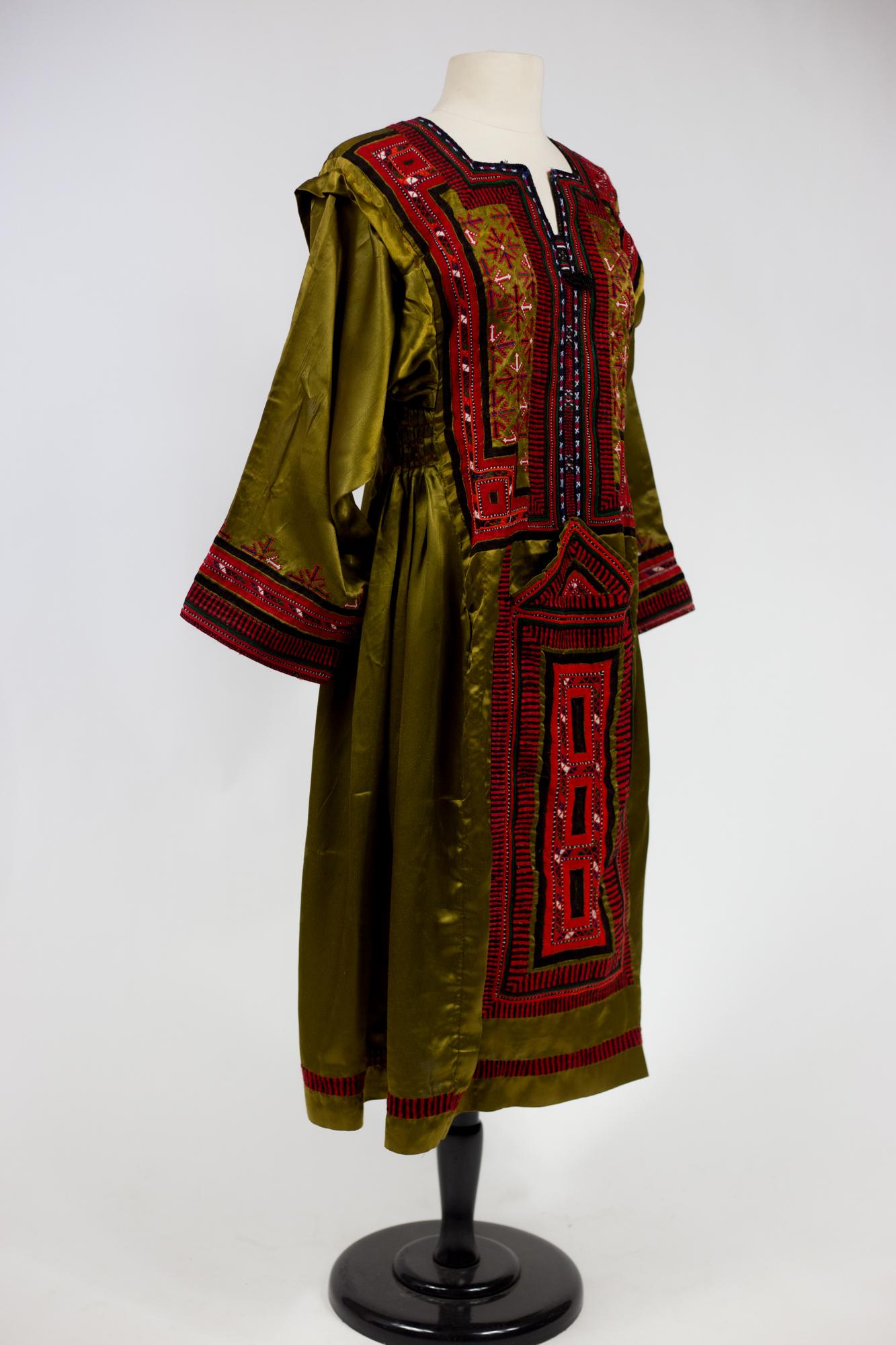 An Ethnic Bronze Satin Blouse Embroidered Dress - India Circa 1970 For Sale 1