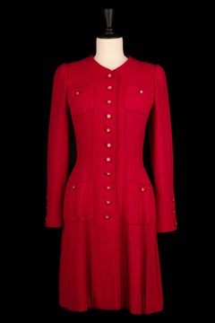 Dress/Coat "The bustier takes center stage" Chanel Haute Couture by Karl Lagerfe