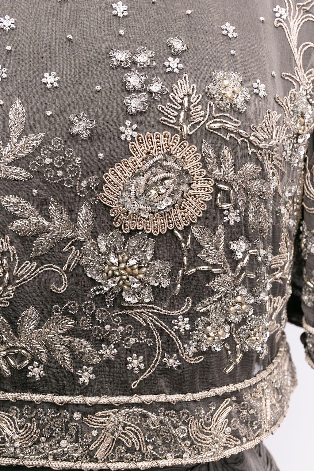 Vestido de gasa bordada 3