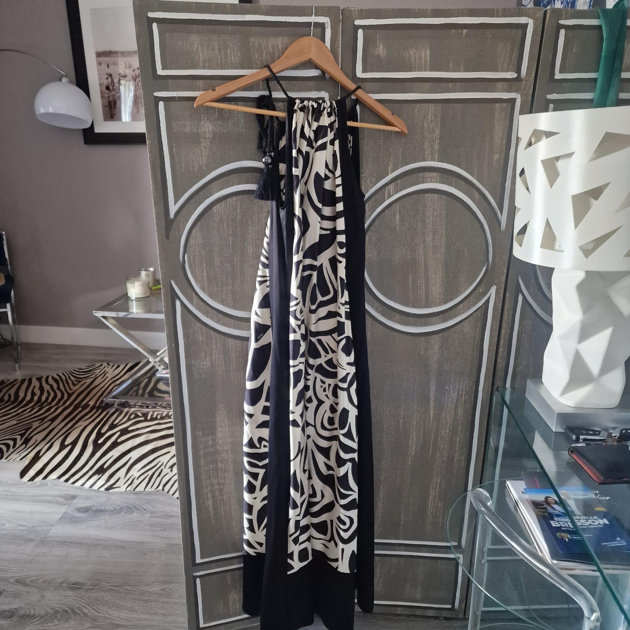 Dress Max Mara Black white Printed Silk Halter Neck Dress Black White New 6
