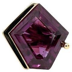 Anello con ametista naturale in oro giallo 14 ct.