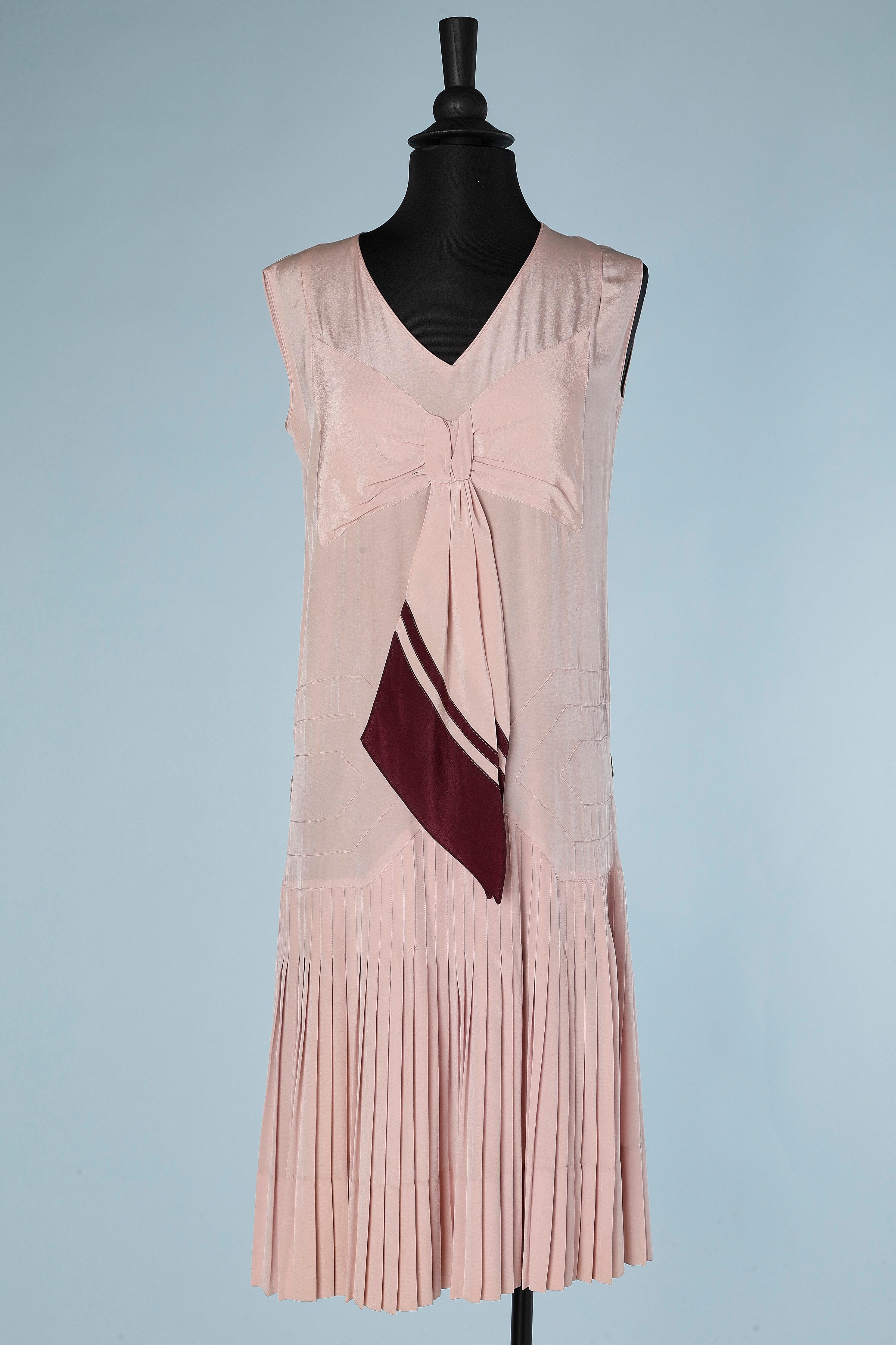 Dress with tie and top-stitched jacket in pale pink silk Circa 1925 1