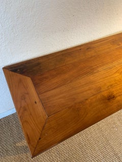 Dresser Base / Server