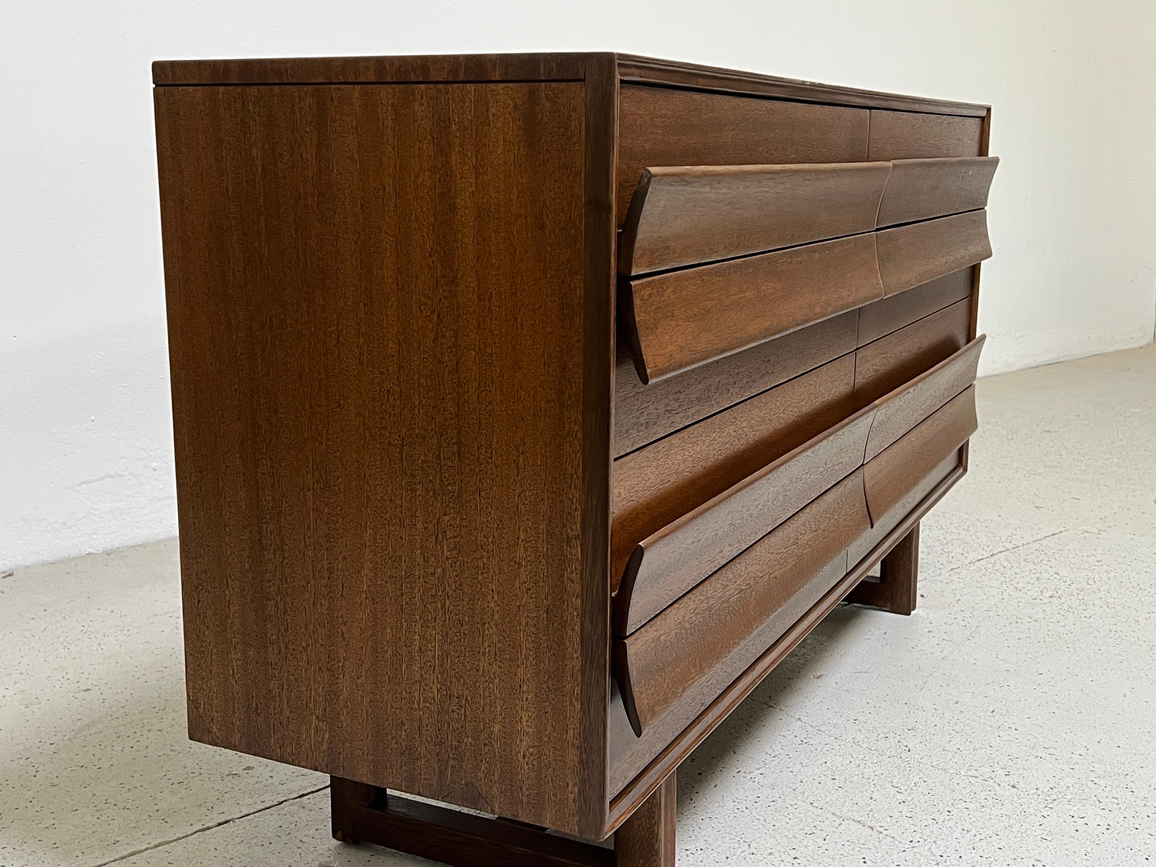 Dresser by Paul Laszlo for Brown Saltman 3