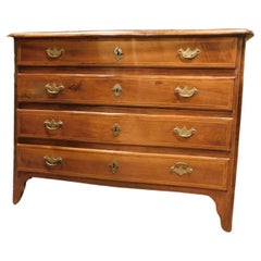 Antique Dresser, chest of drawers in walnut, veneered and inlaid, Italy