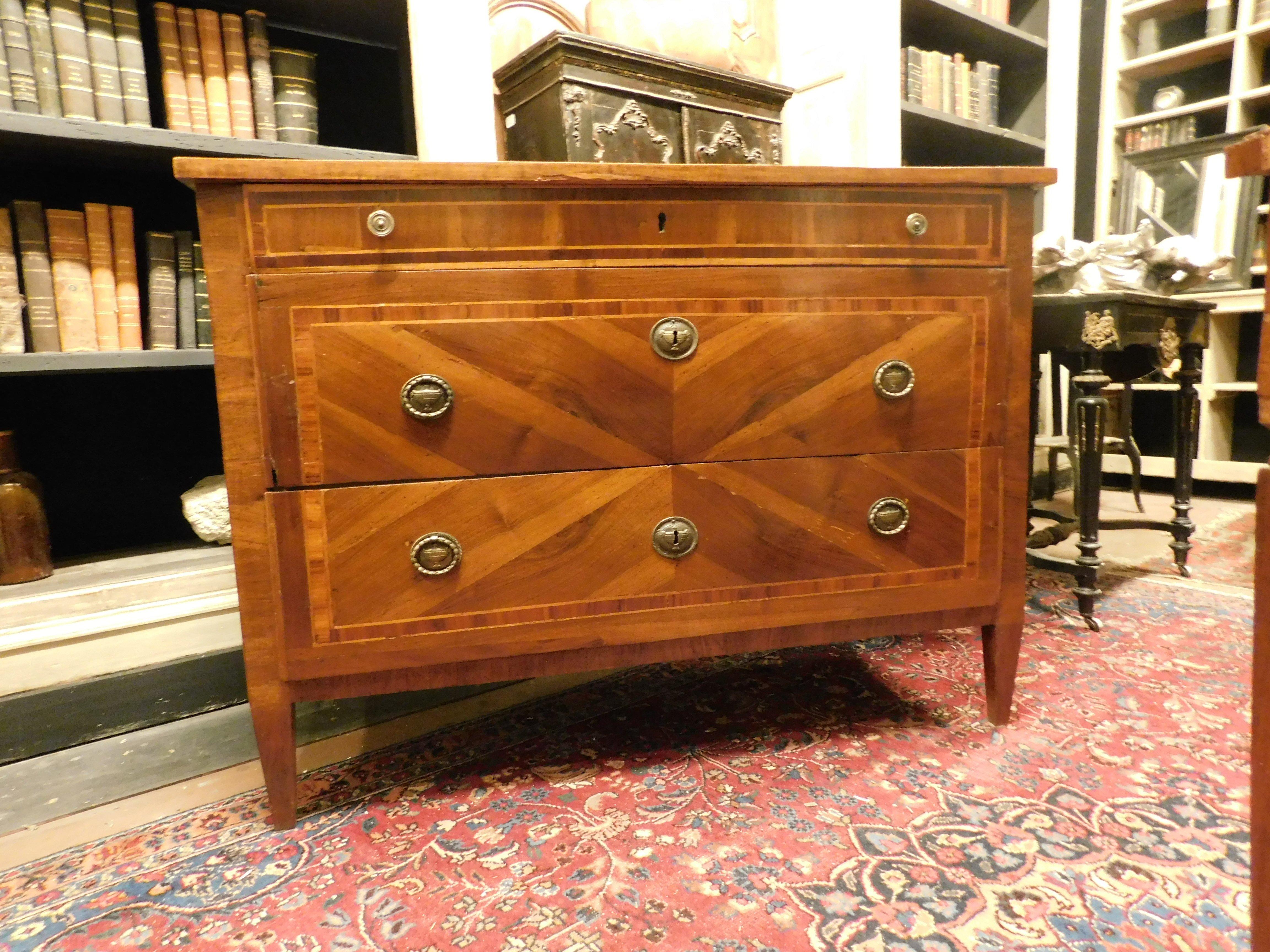 Italian Dresser, Louis XVI chest of drawers, veneered and inlaid, Genoa (Italy) For Sale