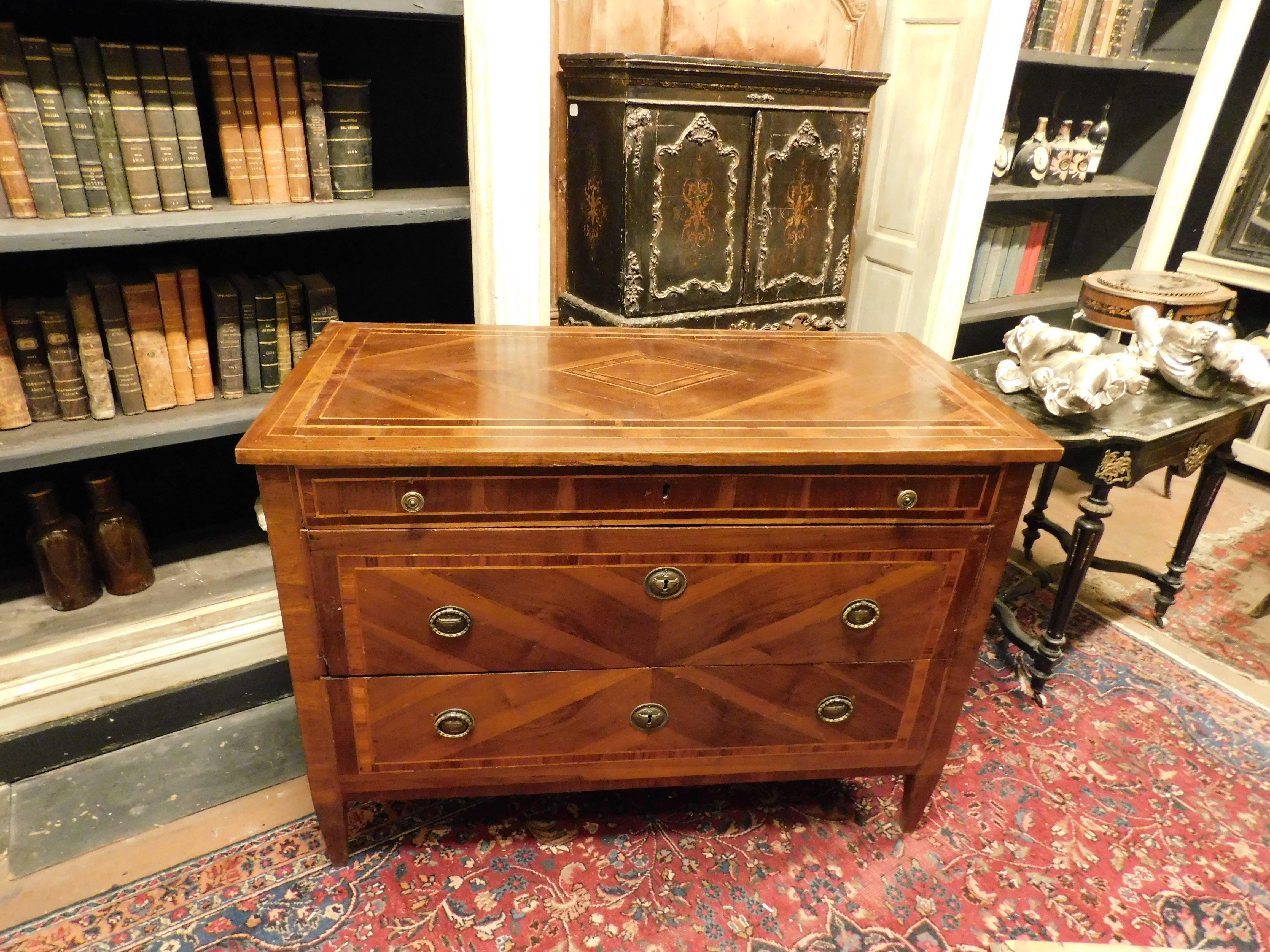 Inlay Dresser, Louis XVI chest of drawers, veneered and inlaid, Genoa (Italy) For Sale