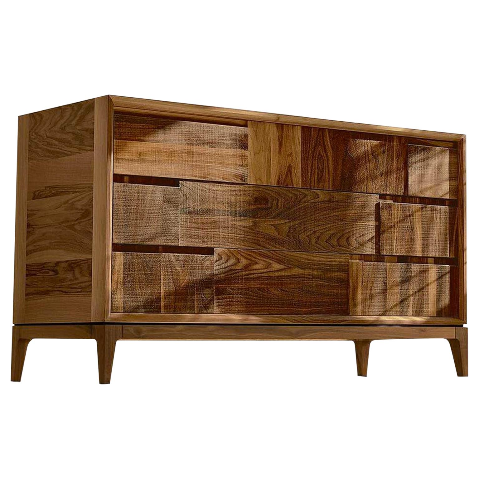 Trama e ordito Solid Wood Dresser, Walnut Natural Finish, Contemporary For Sale