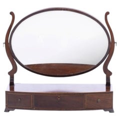 Dresser table