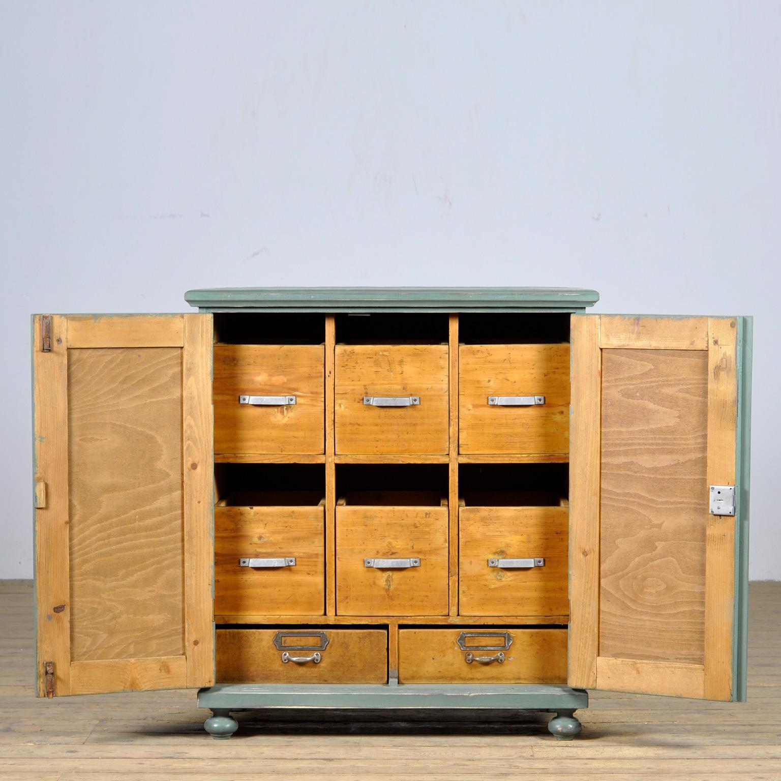 Dresser with 8 Drawers, 1940s In Good Condition For Sale In Amsterdam, Noord Holland
