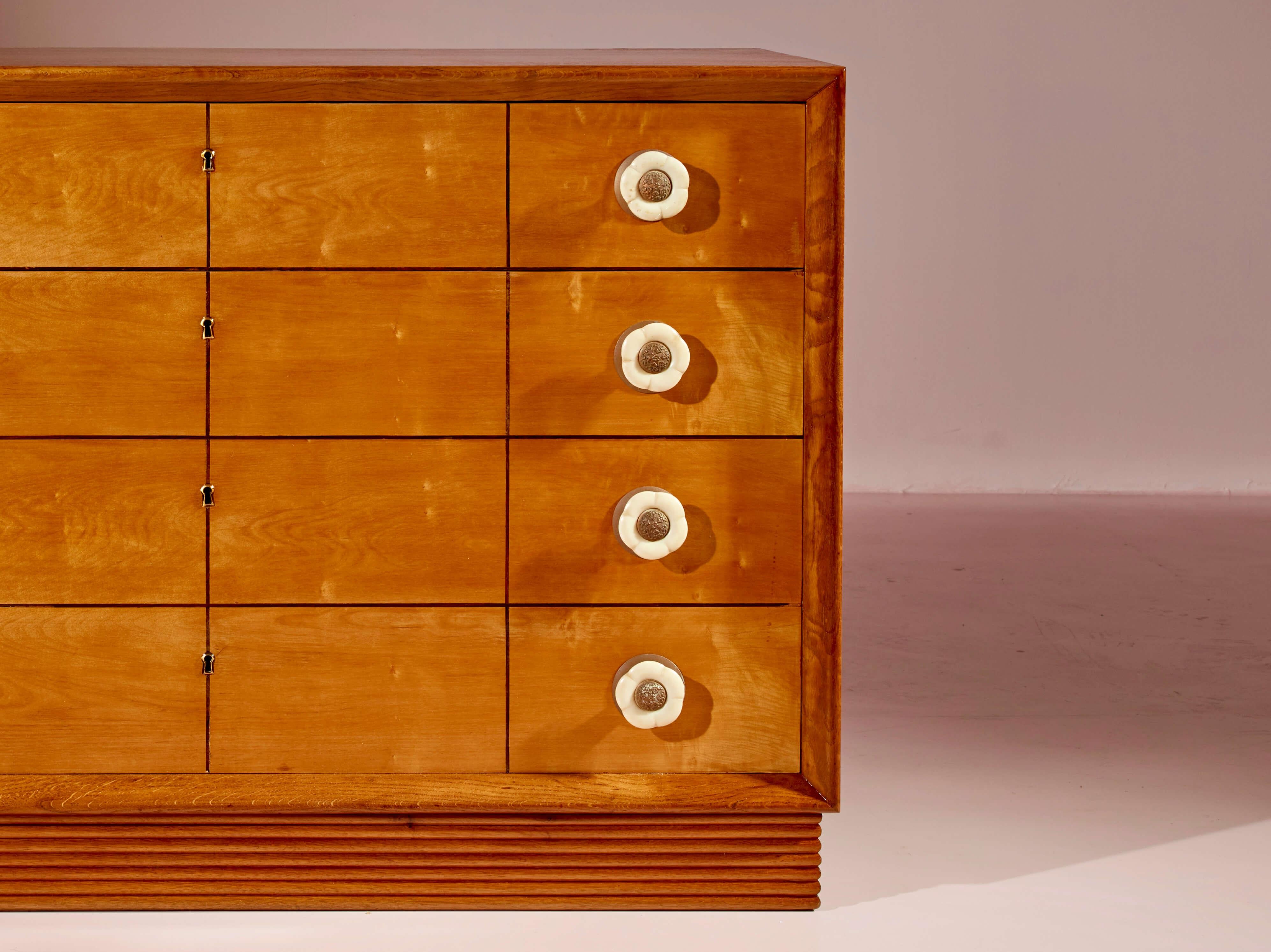 1940s chest of drawers