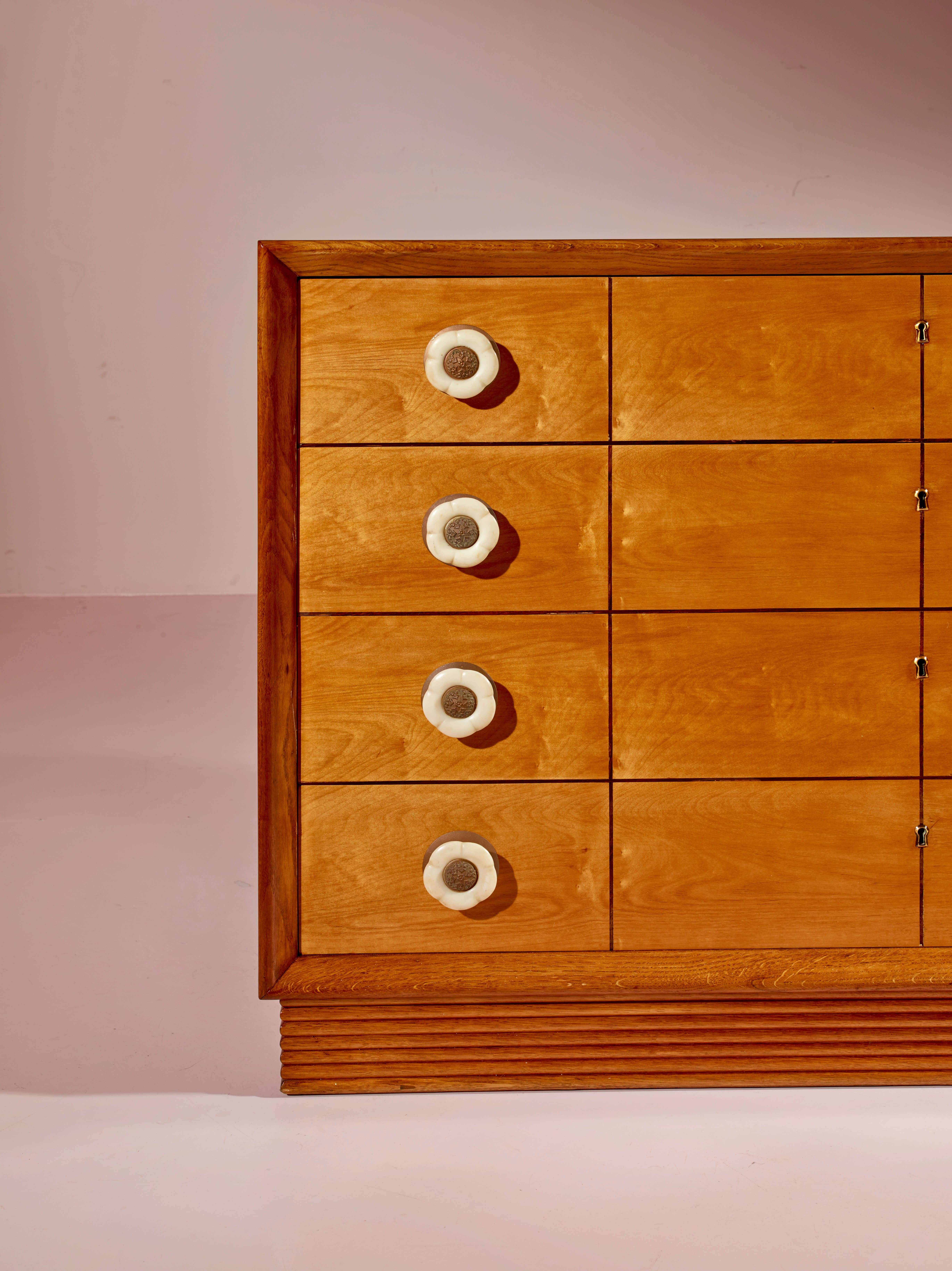 Dresser with Four Drawers and Mirror, Oak Structure, Maple Drawers, Italy, 1940s 2
