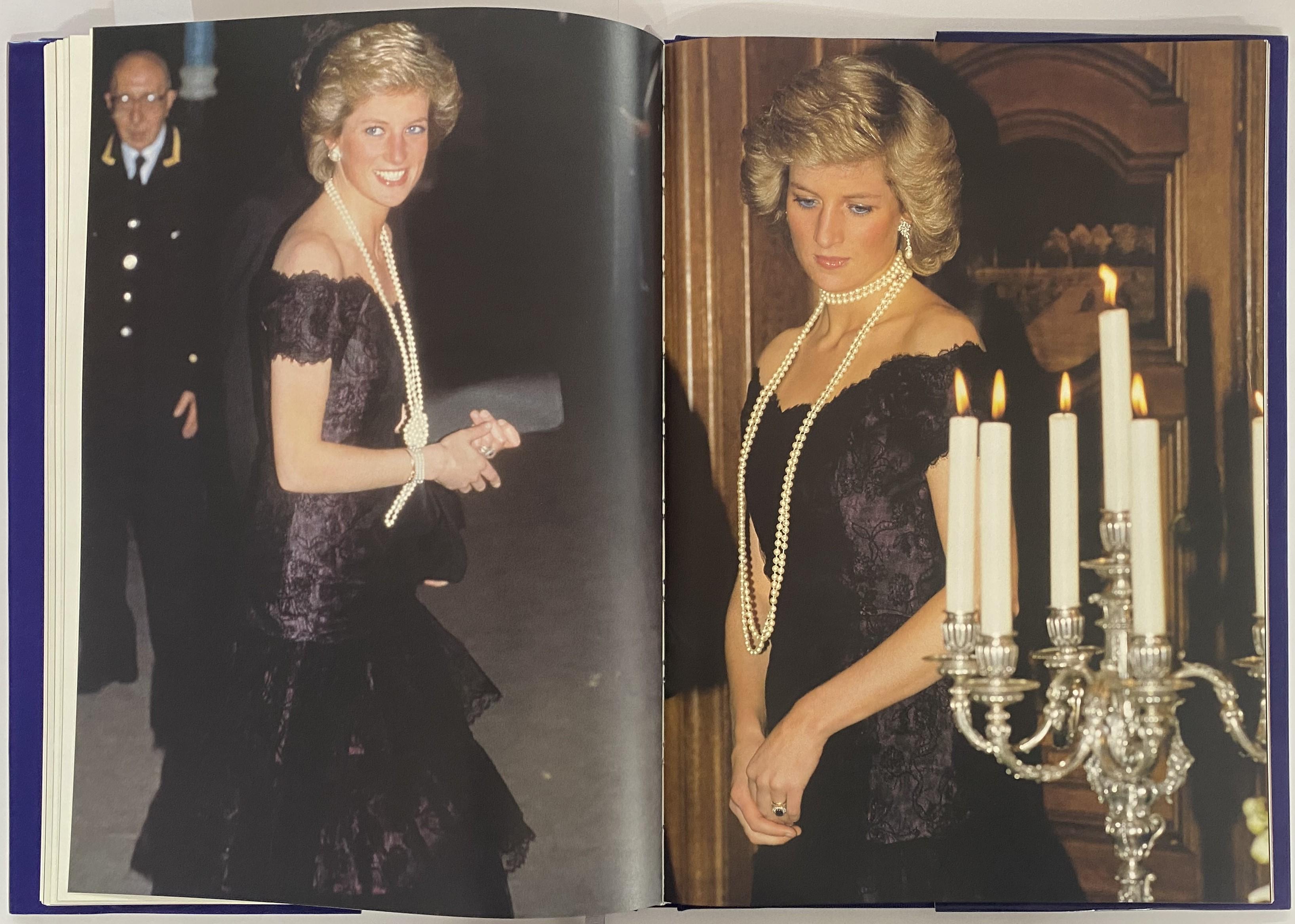 Dresses form the Collection of Diana, Princess of Wales (Book) For Sale 4
