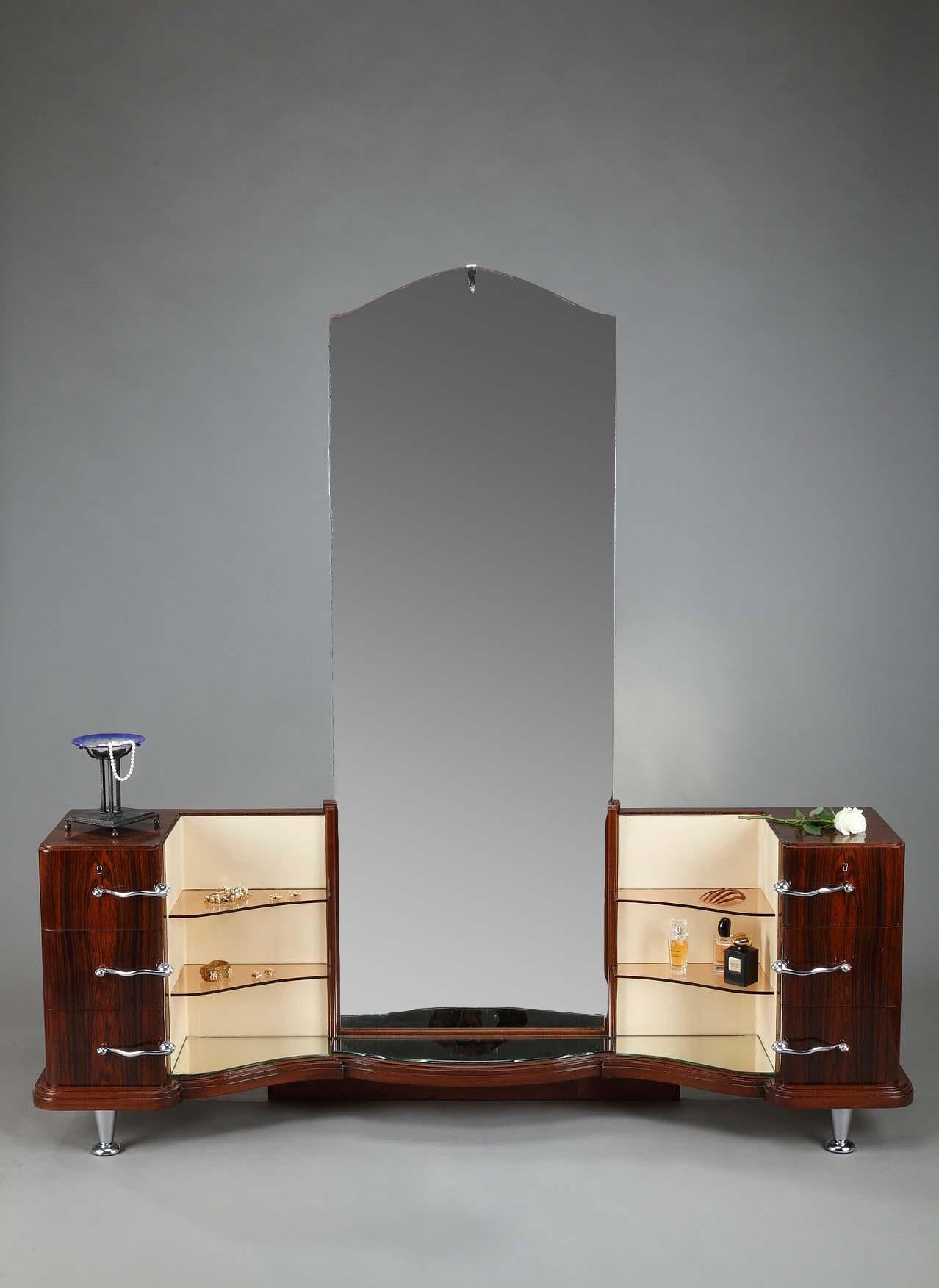 Dressing Table and Chair in Macassar Ebony Veneer For Sale