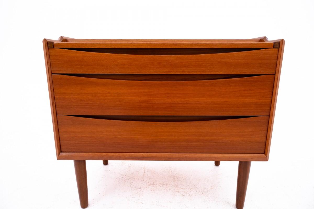 Table de chambre danoise, design danois, années 1960 Après la rénovation. en vente 4