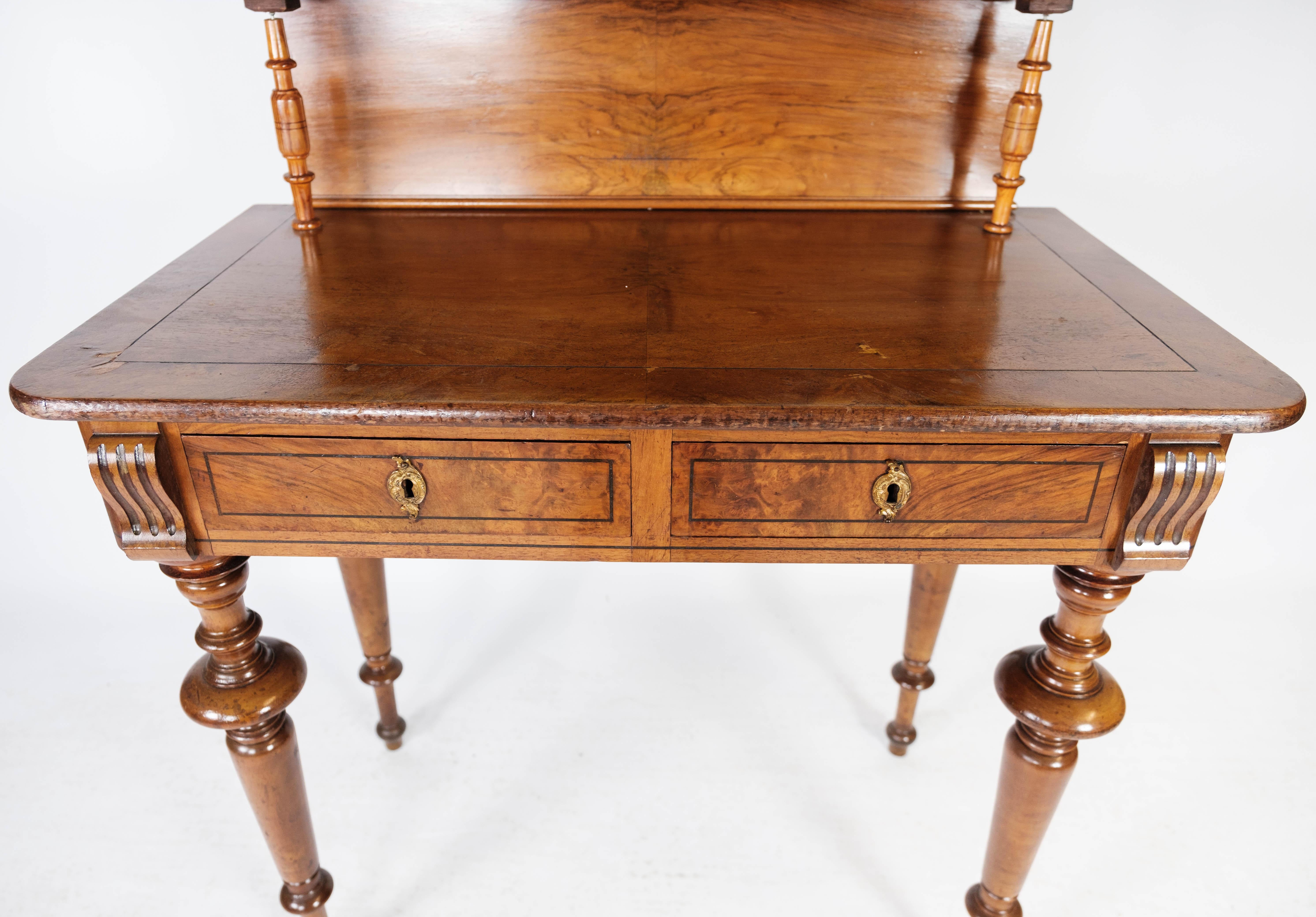 Dressing Table/Desk of Walnut and Decorated with Carvings, 1880s 3