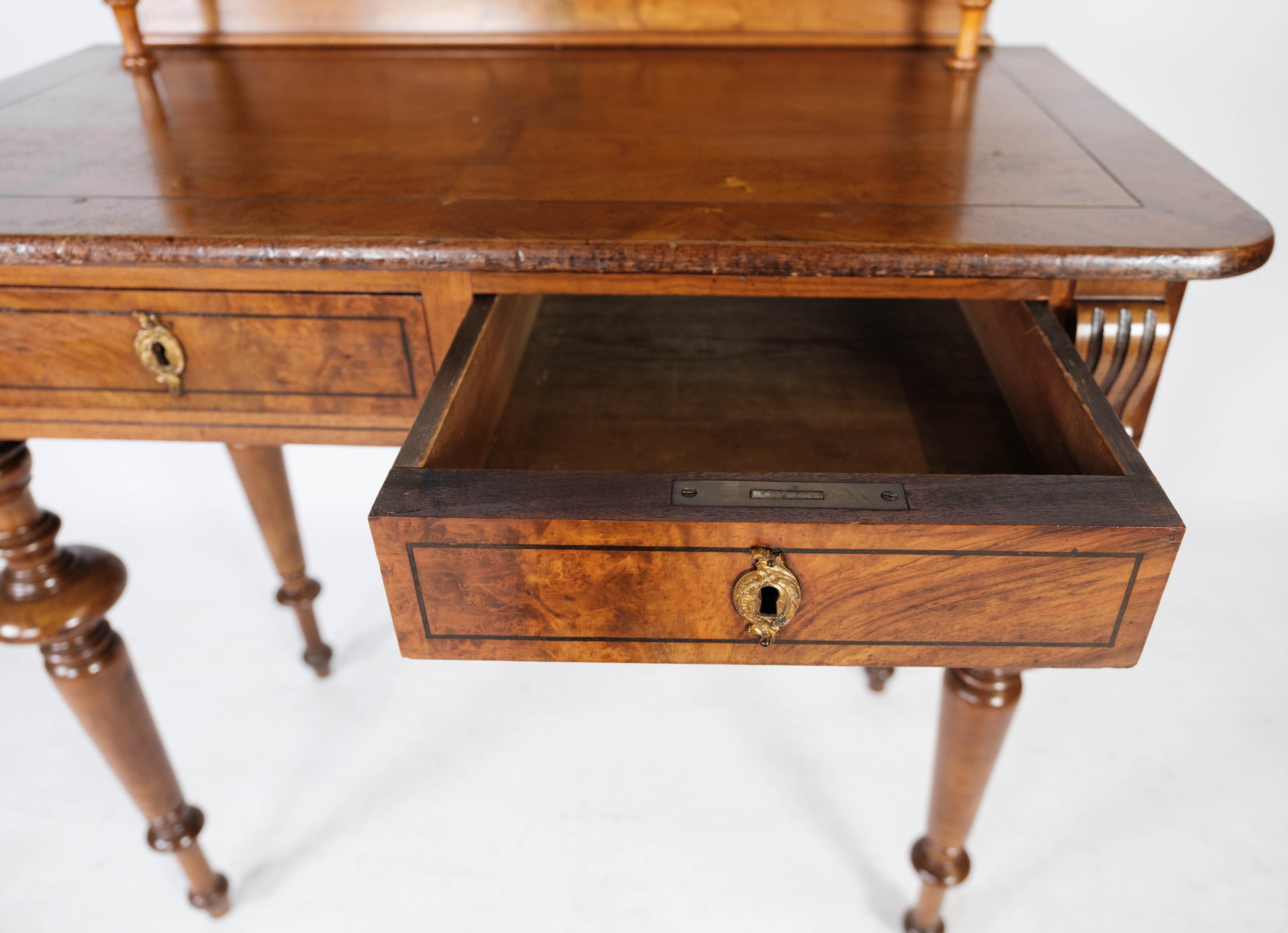 Dressing Table/Desk of Walnut and Decorated with Carvings, 1880s 4