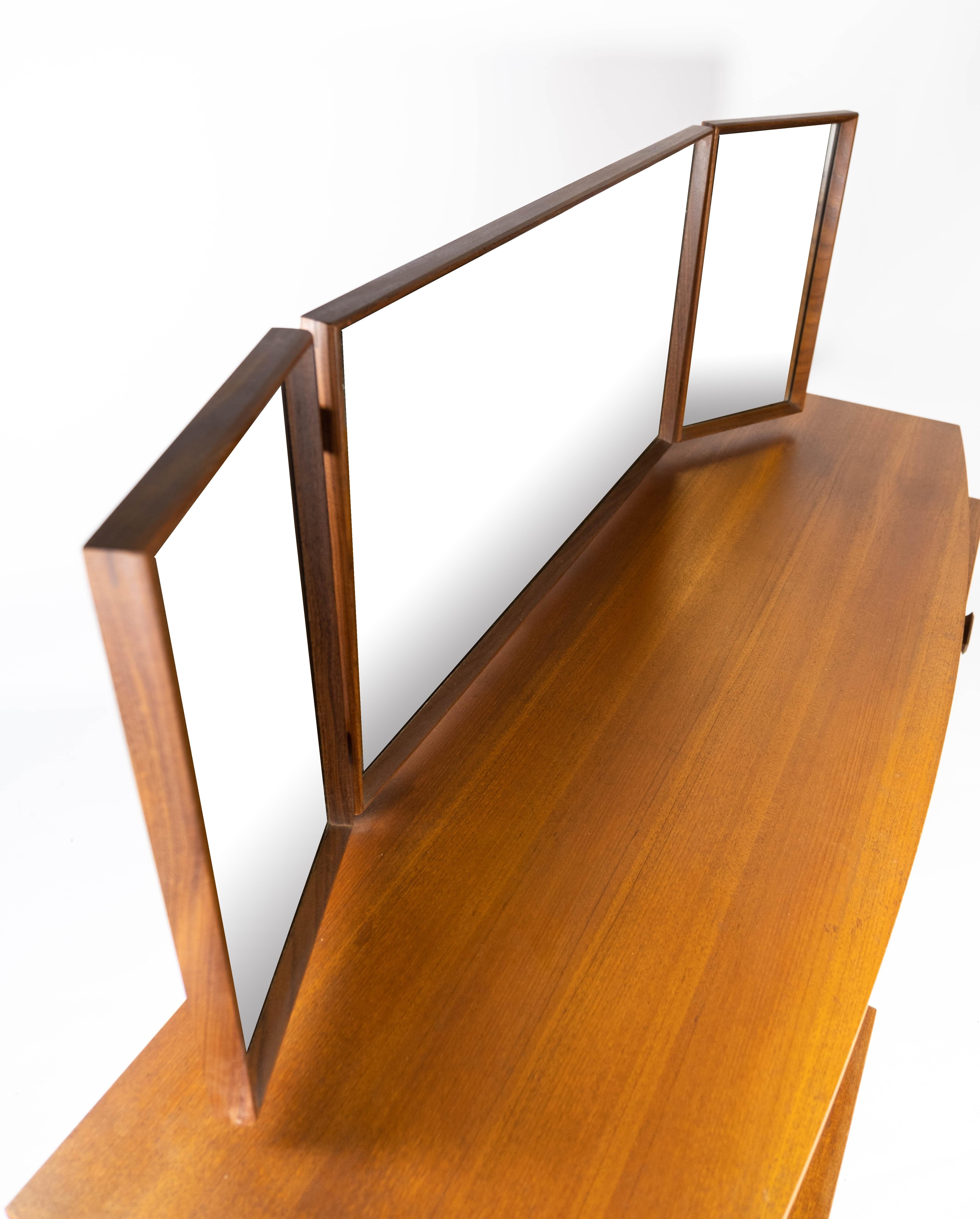Dressing Table in Teak of Danish Design from the 1960s 8