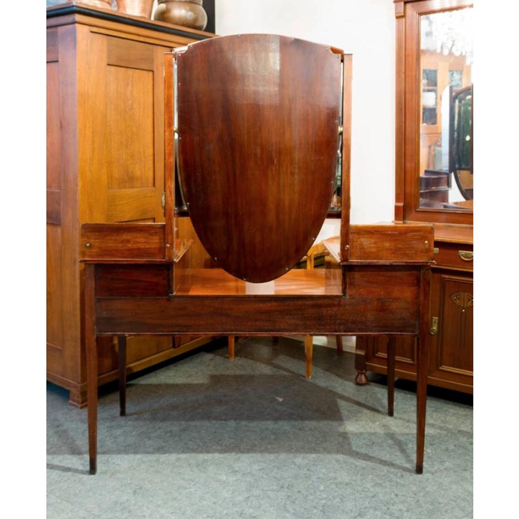 Mirror Dressing Table Made of Mahogany, England, circa 1910-1920