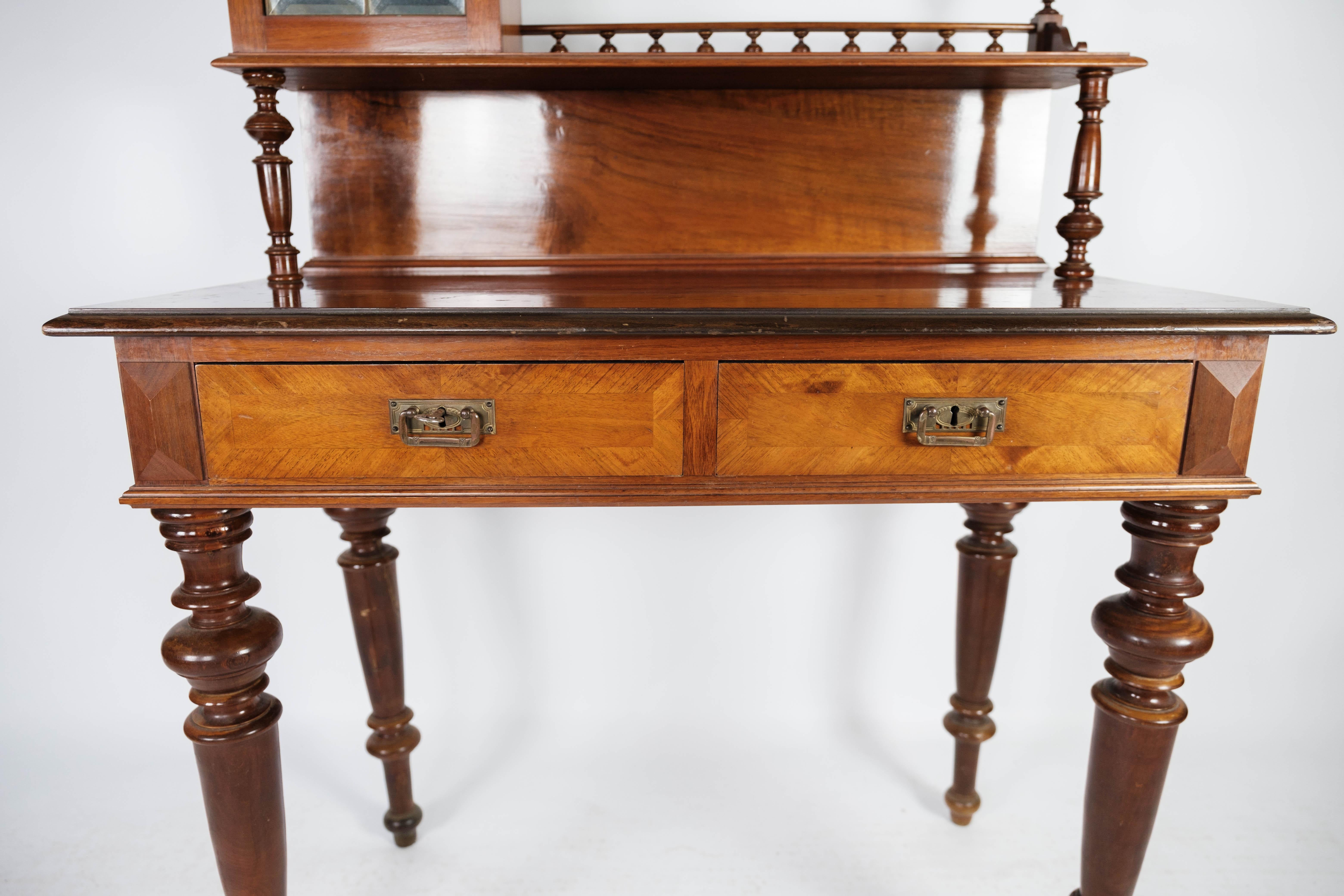 Dressing Table Made In Walnut With Glass From 1880s For Sale 7