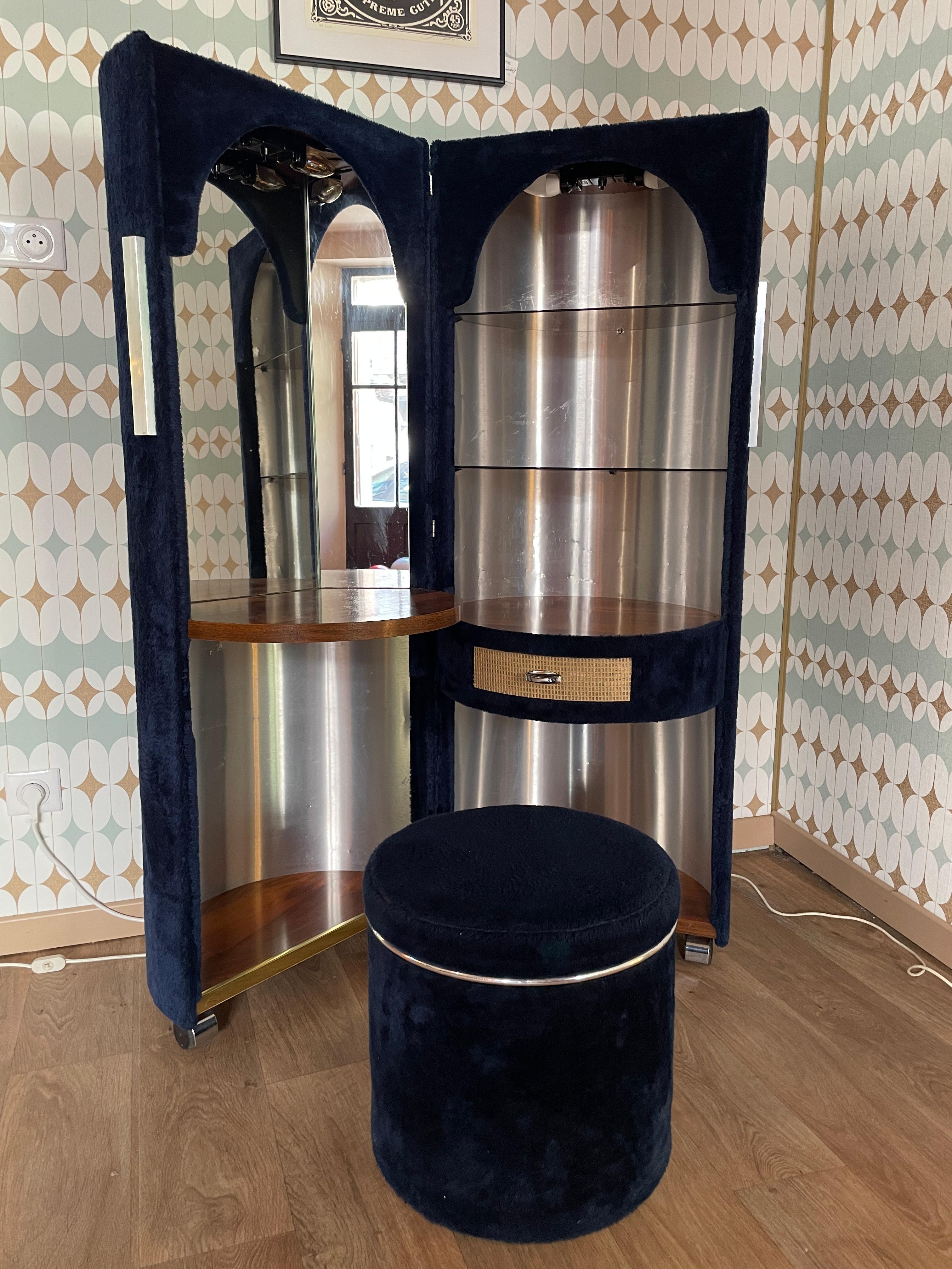 Dressing Table, Vanitie 60-70 Pop in Faux Fur Blue Mid-Century Light Space In Good Condition In L'Isle sur la Sorgue, FR