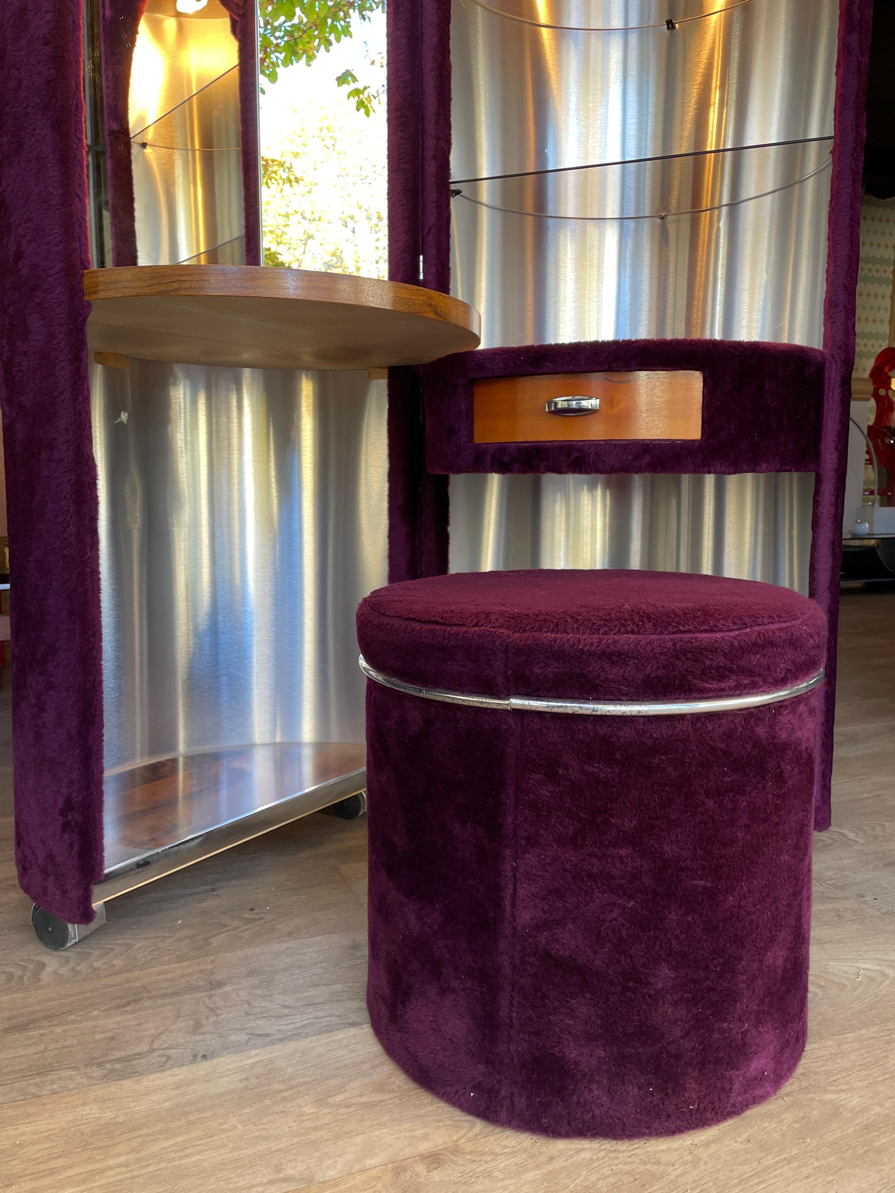 20th Century Dressing Table, Vanitie 60-70 Pop in Faux Fur Purple Mid-Century Light Space