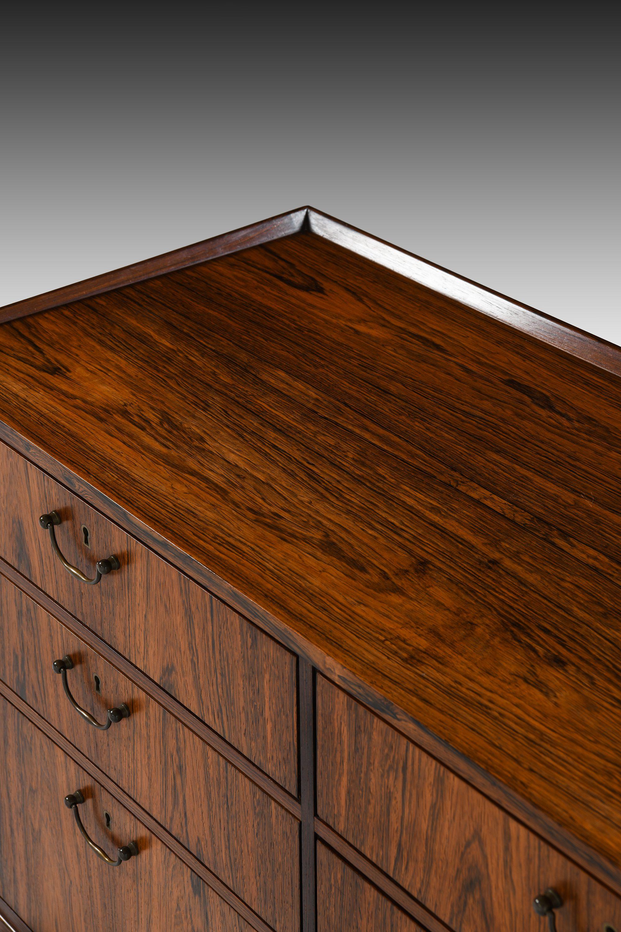 Tavolino da toilette / Vanity / Bureau in palissandro e ottone di Frode Holm, anni 1950 in vendita 1