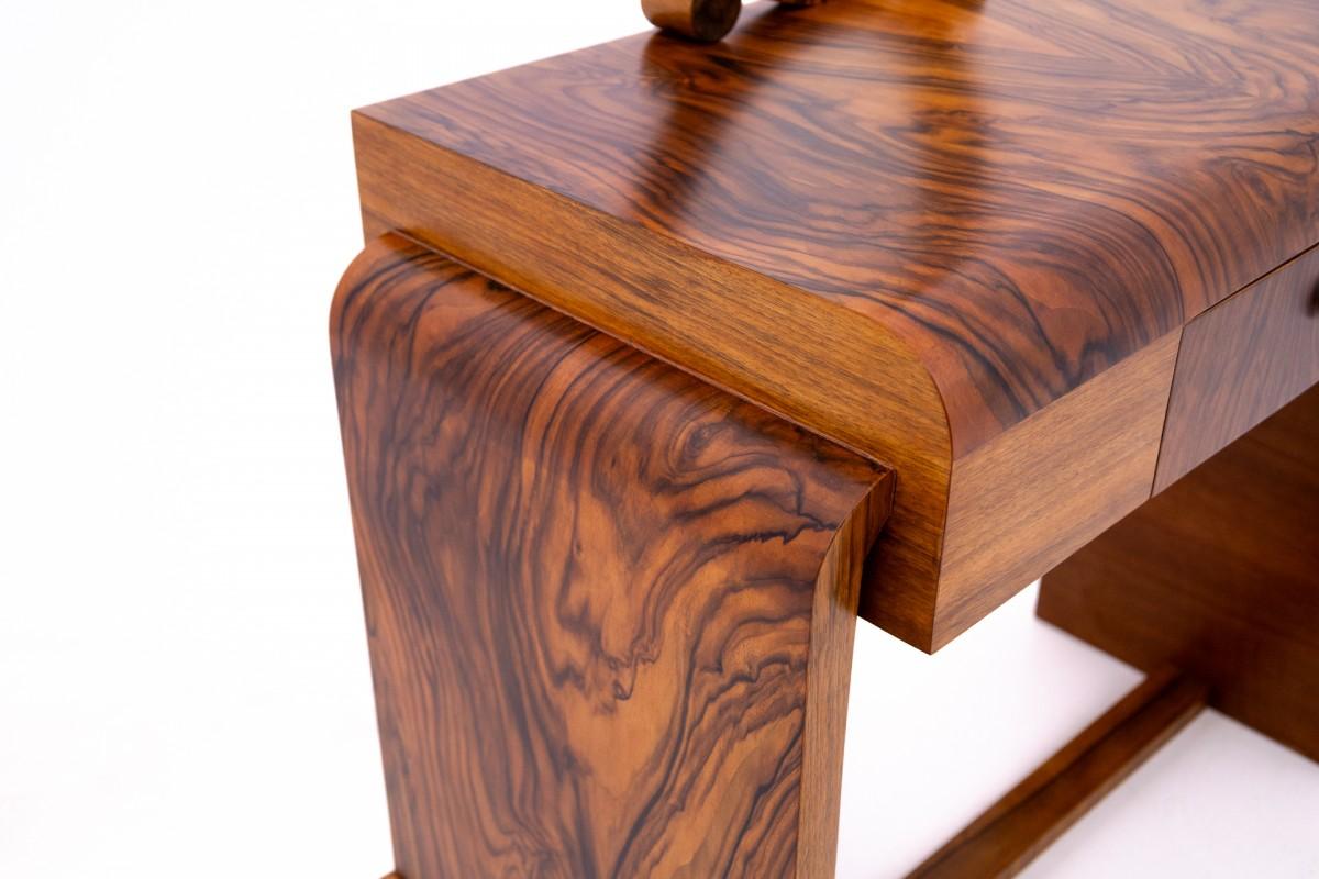 Dressing table with chair in Art Deco style, Poland, 1940s. 4