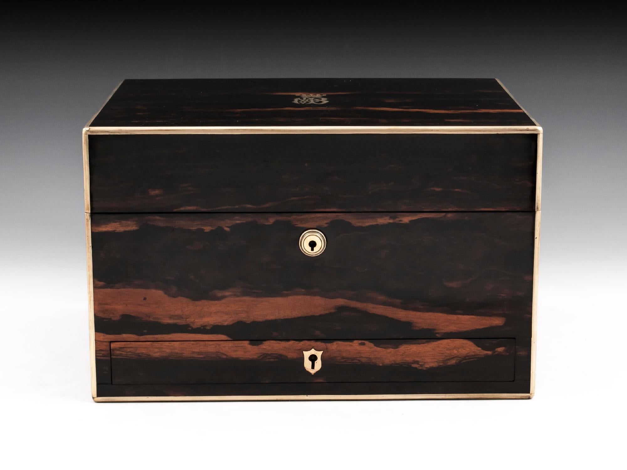 Dressing Vanity Countess Coromandel Silver Box (Viktorianisch)