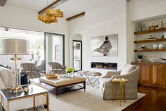 Portrait d'une jeune femme au Kenya, noir et blanc, méditerranéen