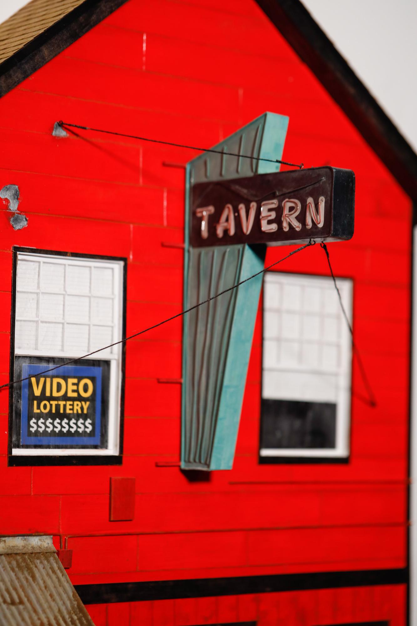 « Billy Ray's Tavern » miniature réaliste, architecture, bâtiment, paysage urbain en vente 6